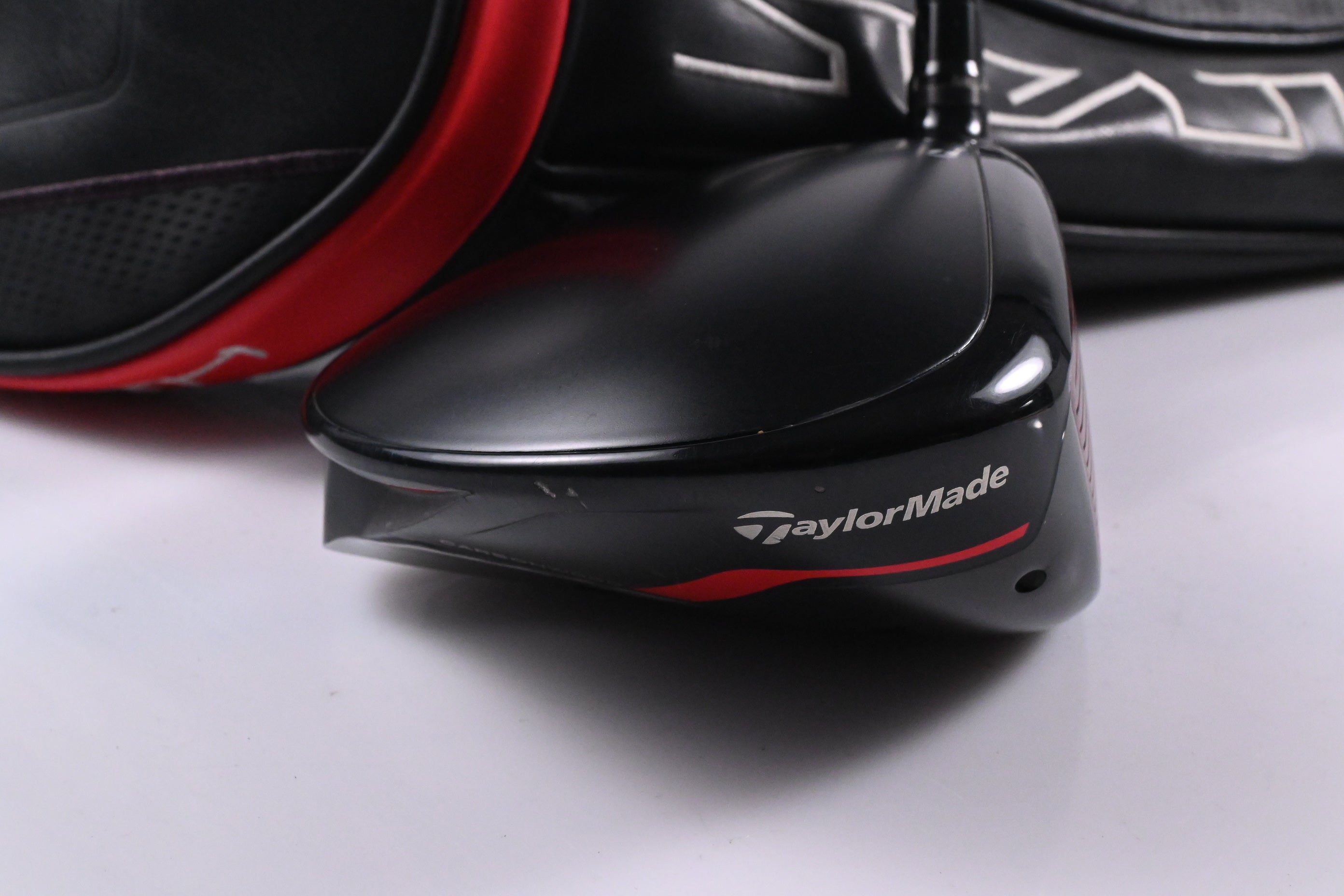 Taylormade Stealth Plus Driver / 9 Degree / Stiff Flex Kai'li White 60 Shaft