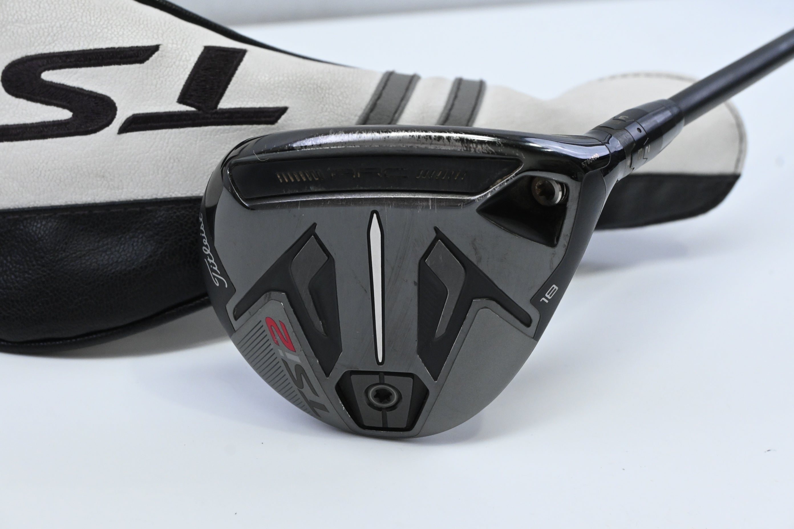 Titleist TSi2 #5 Wood / 18 Degree / Regular Flex Kuro Kage Black 55 Shaft