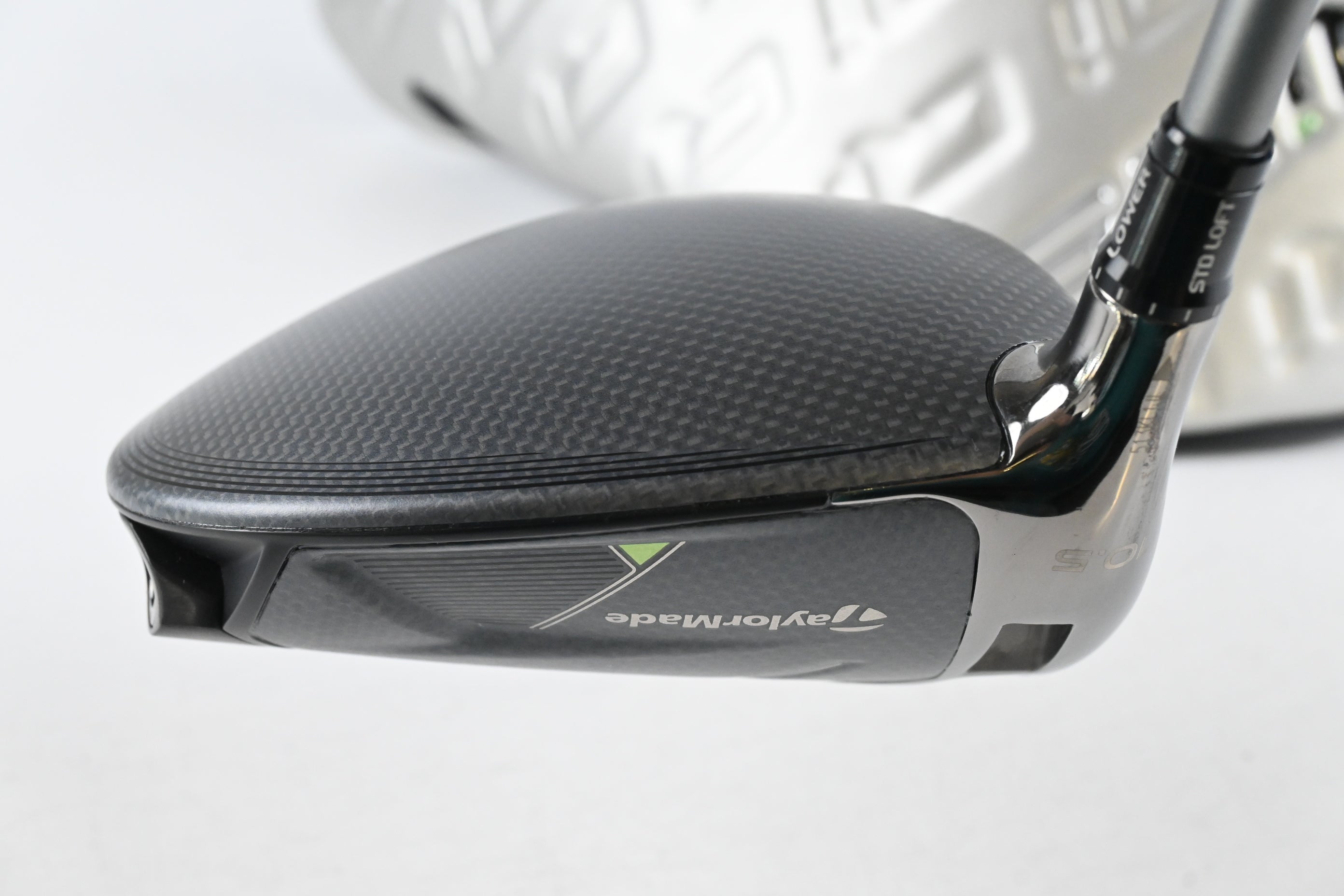 Left Hand Taylormade Qi35 Driver / 10.5 Degree / Regular Flex Air Speeder 50