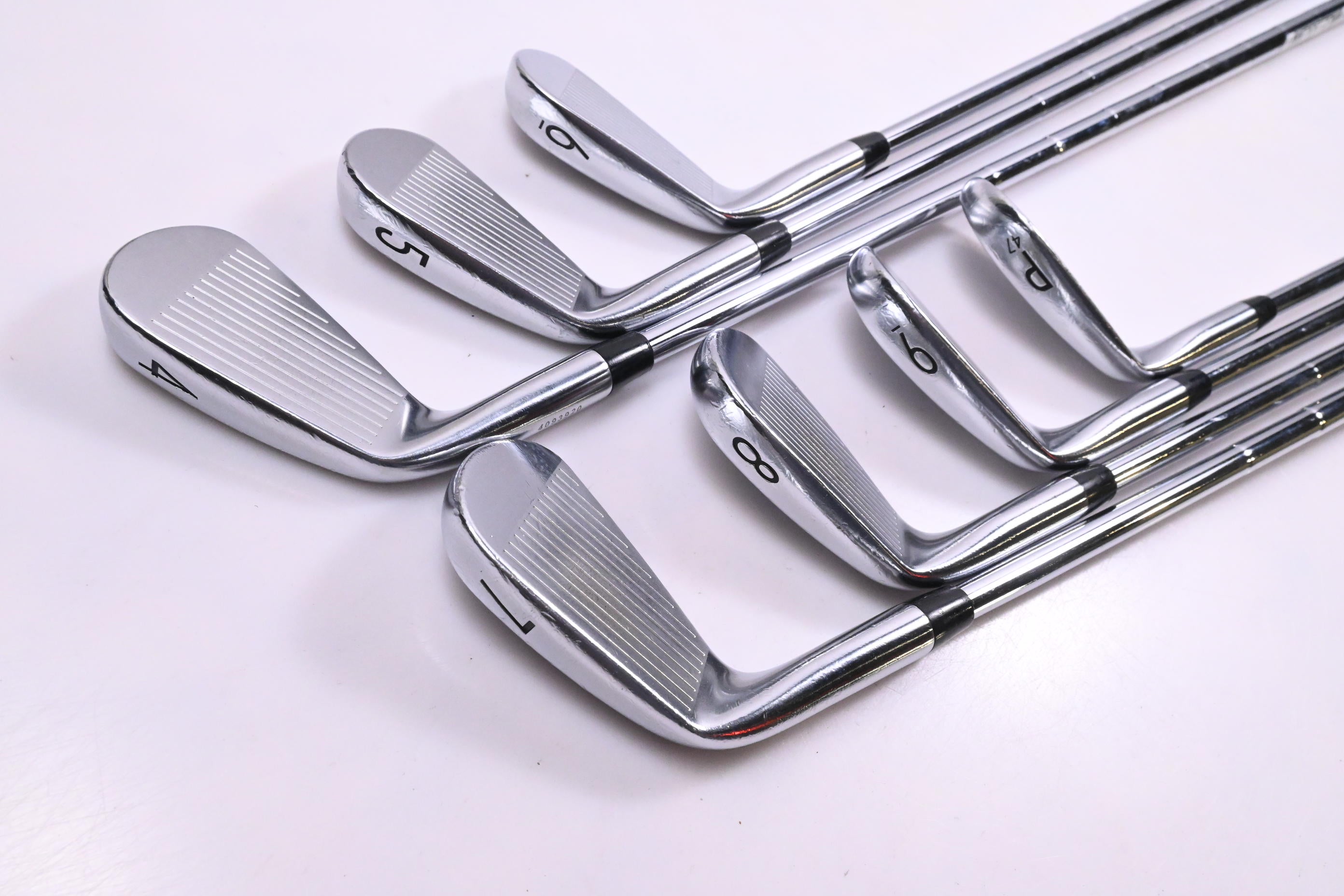 Titleist MB 620 Irons / 4-PW / X-Flex AMT Tour White X100 Shafts