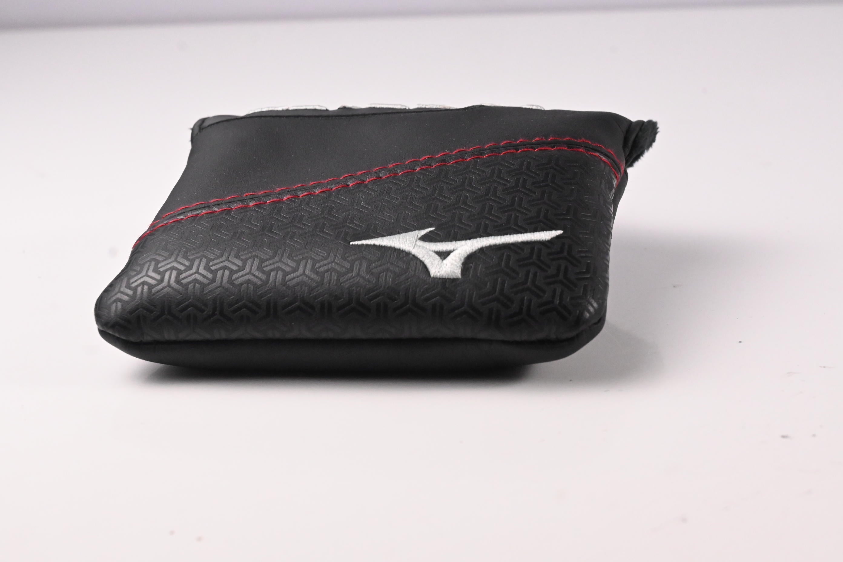 Mizuno M.Craft City Series Nagoya S Putter / 34 Inch