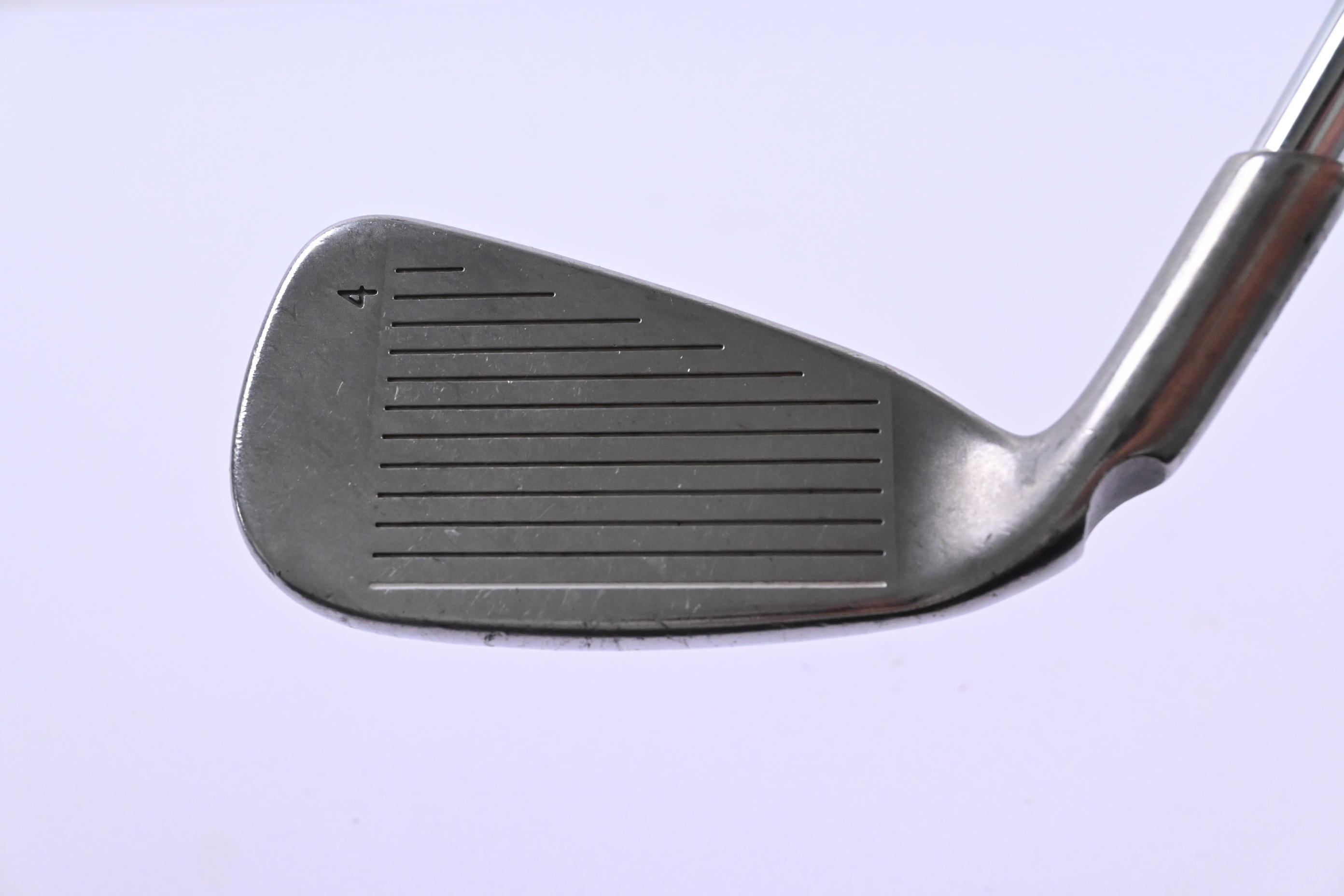Ping G30 #4 Iron / 21 Degree / Black Dot / Regular Flex Ping CFS Distance Shaft
