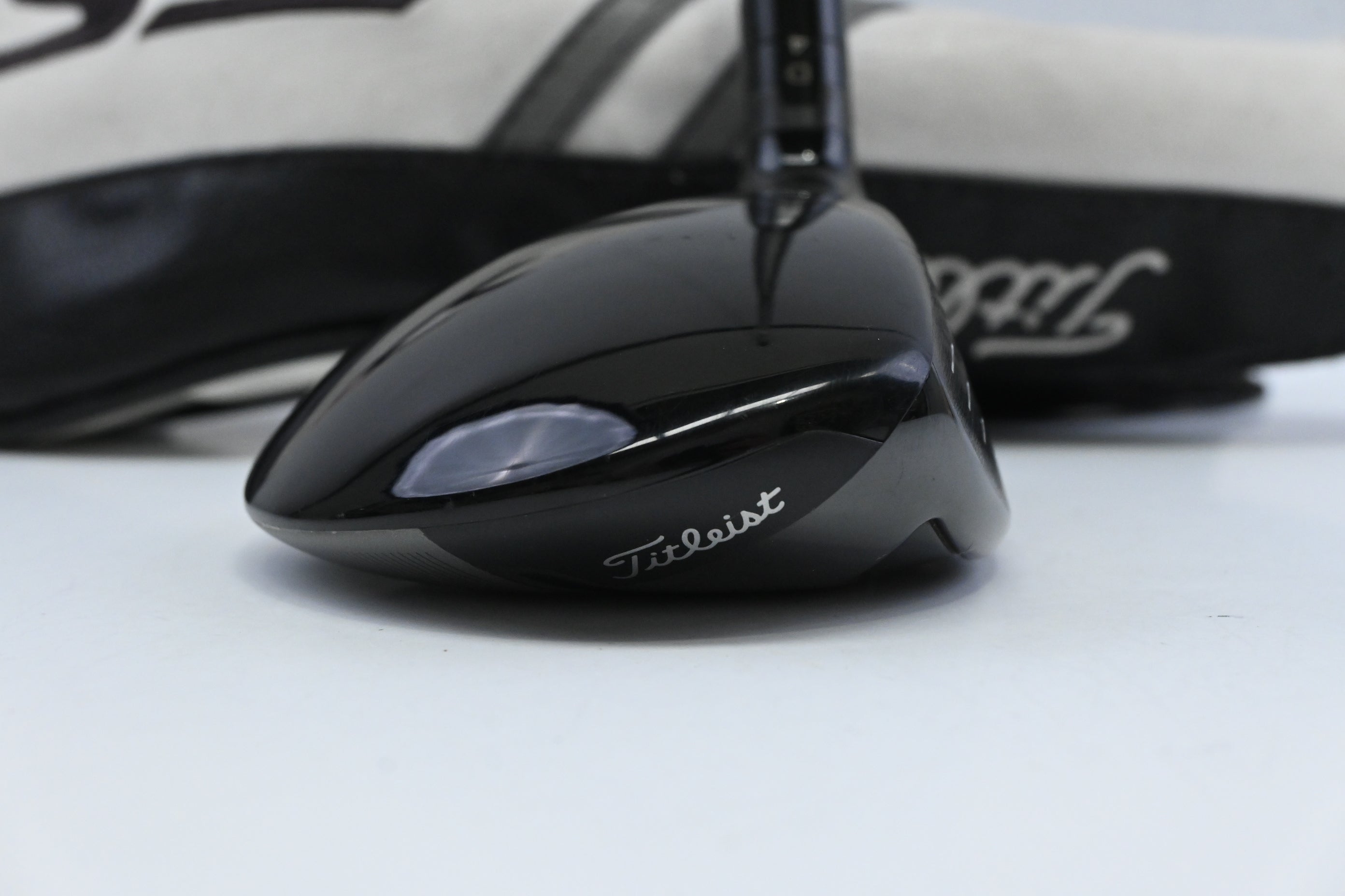 Titleist TSi2 #5 Wood / 18 Degree / Regular Flex Kuro Kage Black 55 Shaft