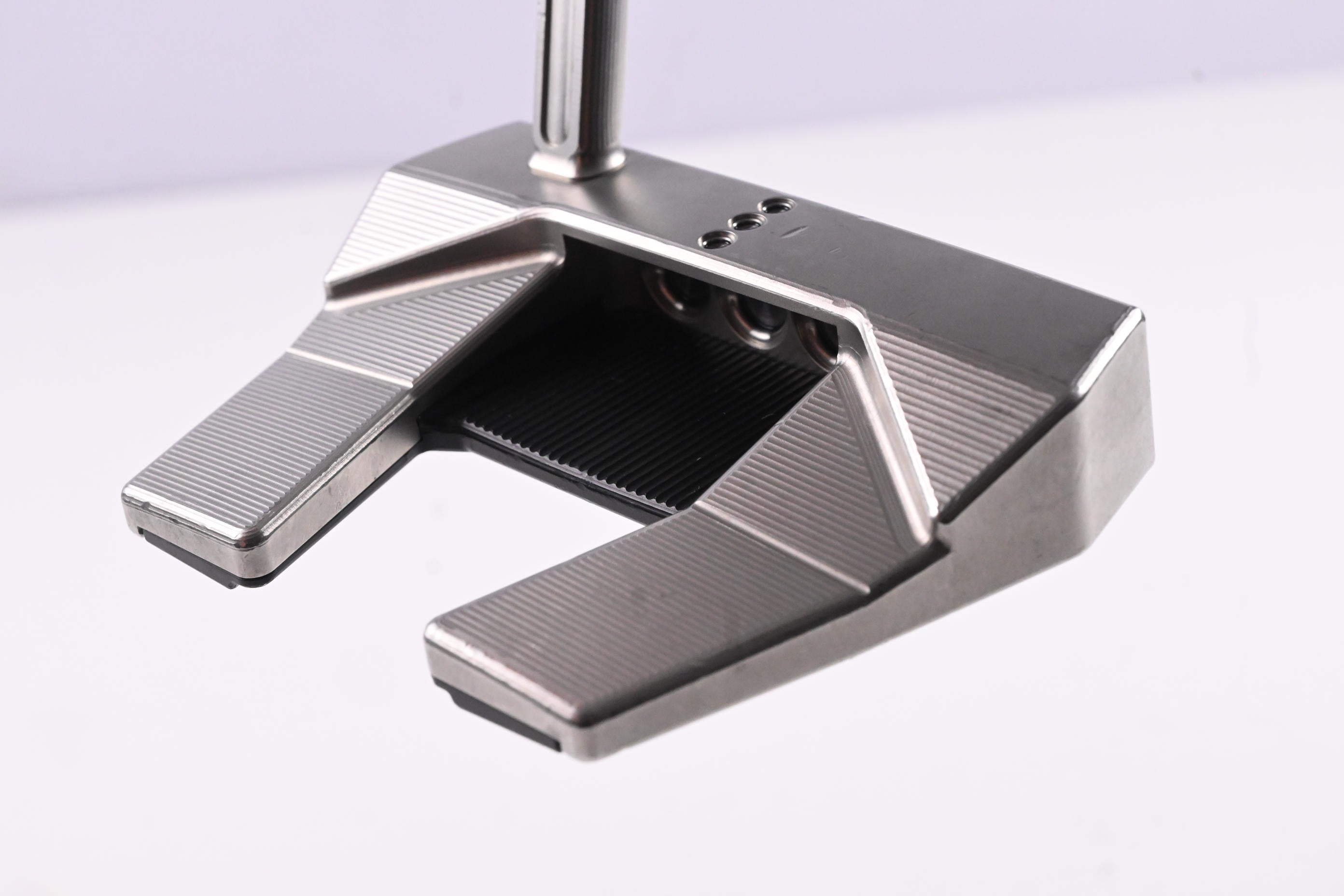Scotty Cameron 2024 Phantom 5.5 Putter / 34 Inch
