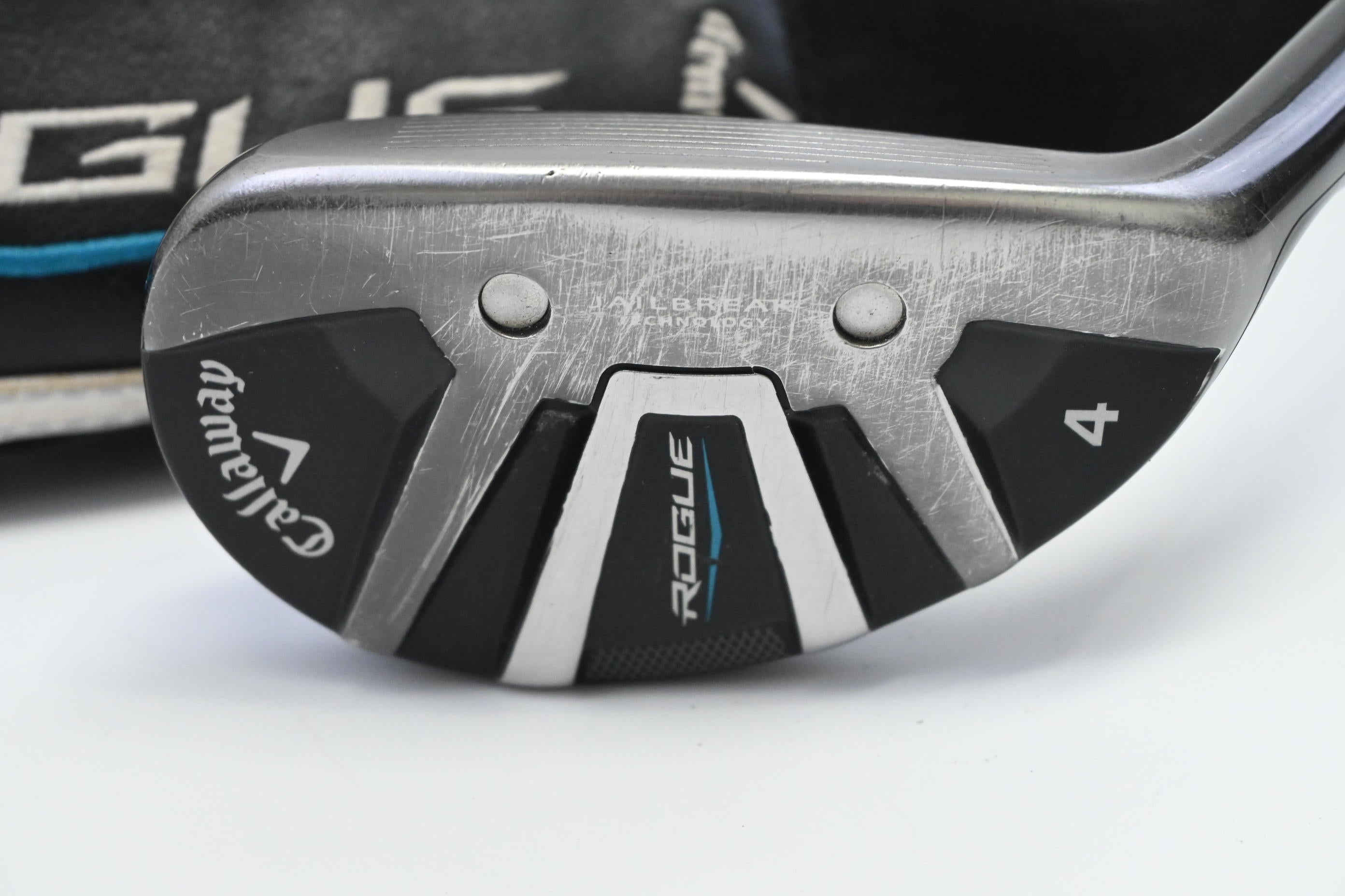 Callaway Rogue #4 Hybrid / 21 Degree / Regular Flex Aldila Synergy 60 Shaft