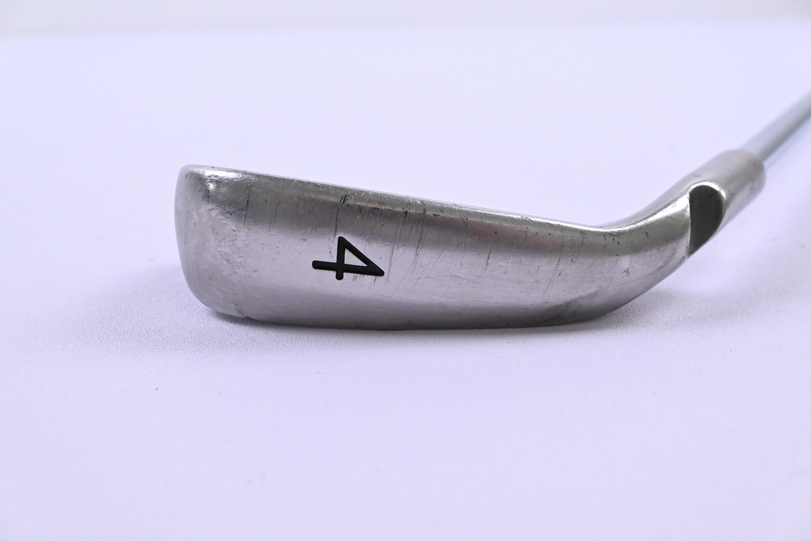 Ping G30 #4 Iron / 21 Degree / Black Dot / Regular Flex Ping CFS Distance Shaft