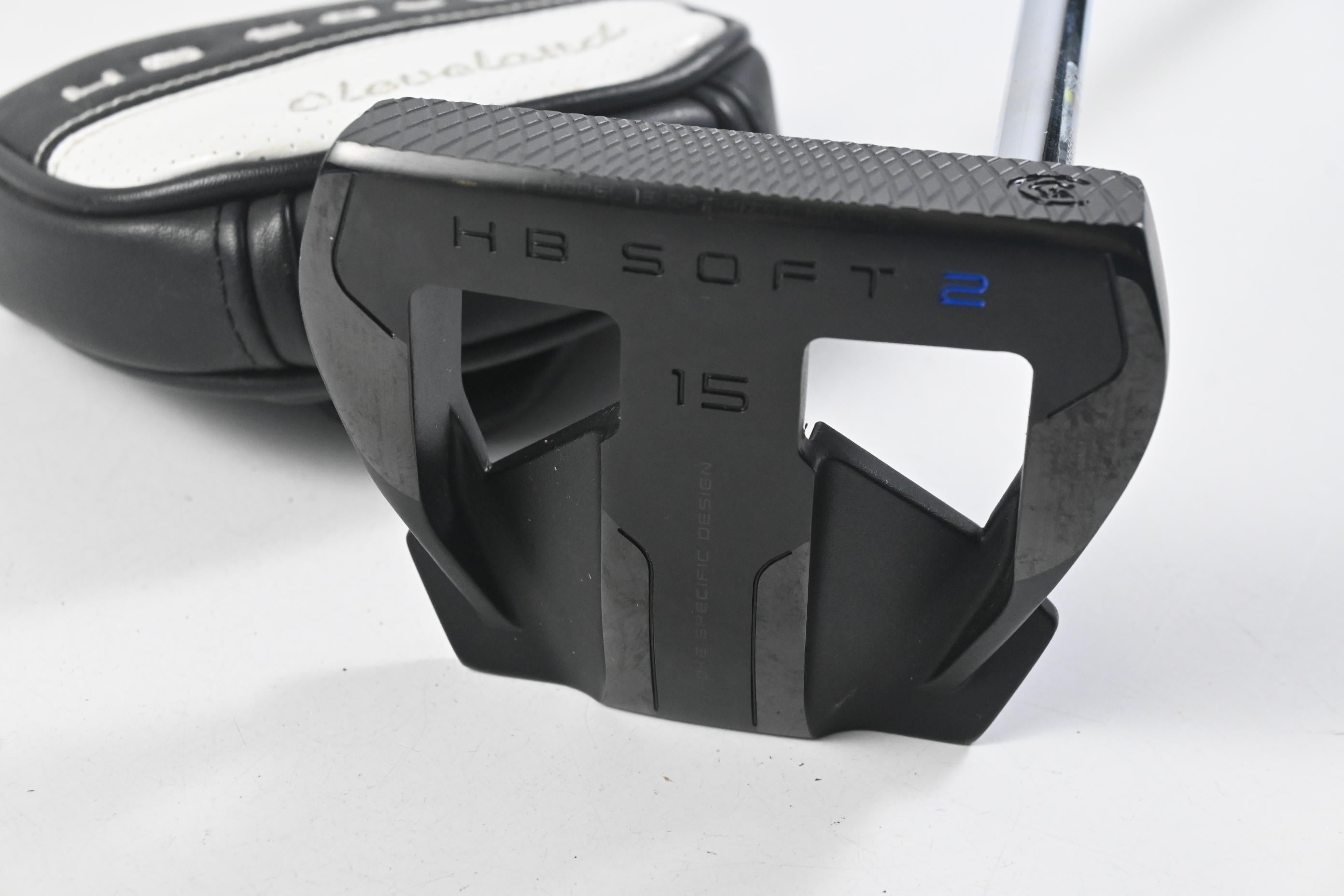 Cleveland HB Soft 2 15 Black Satin Putter / 34 Inch