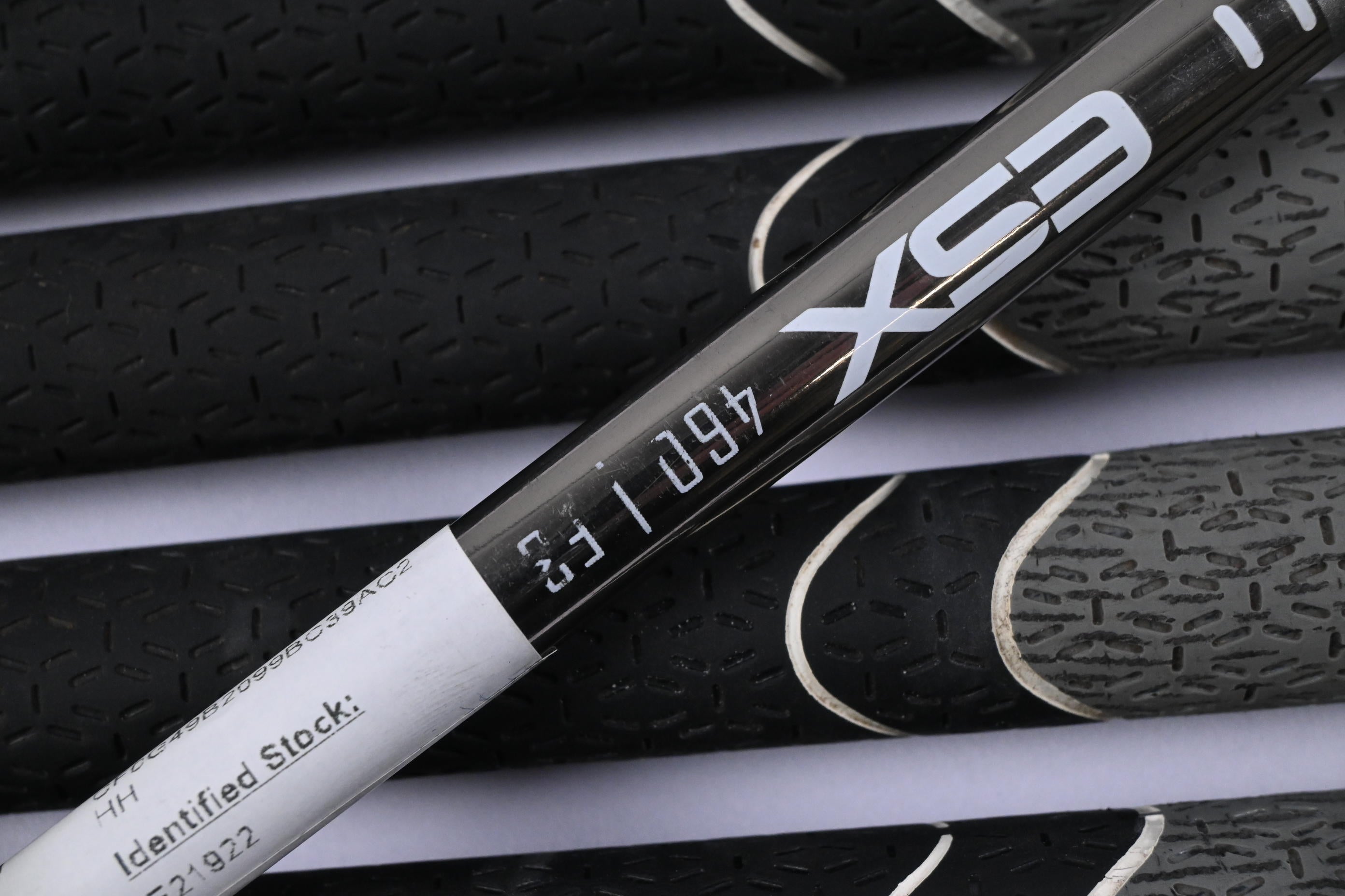 Mizuno JPX 923 Hot Metal Pro Irons / 5-PW / Regular Flex Recoil ESX 460 Shafts