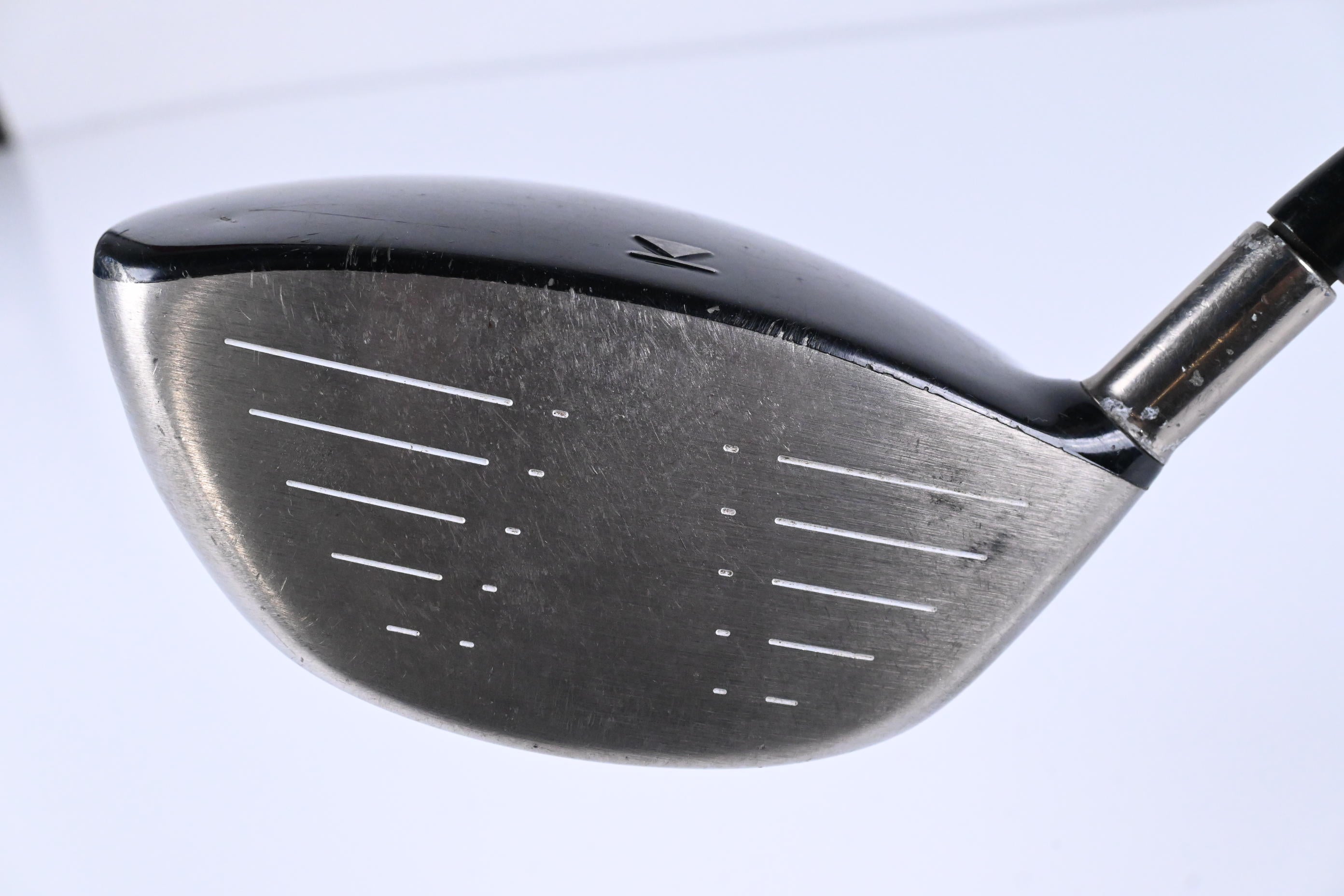 Titleist 907 D1 Driver / 10.5 Degree / Regular Flex Aldila VS Proto 'By You' 65 Shaft