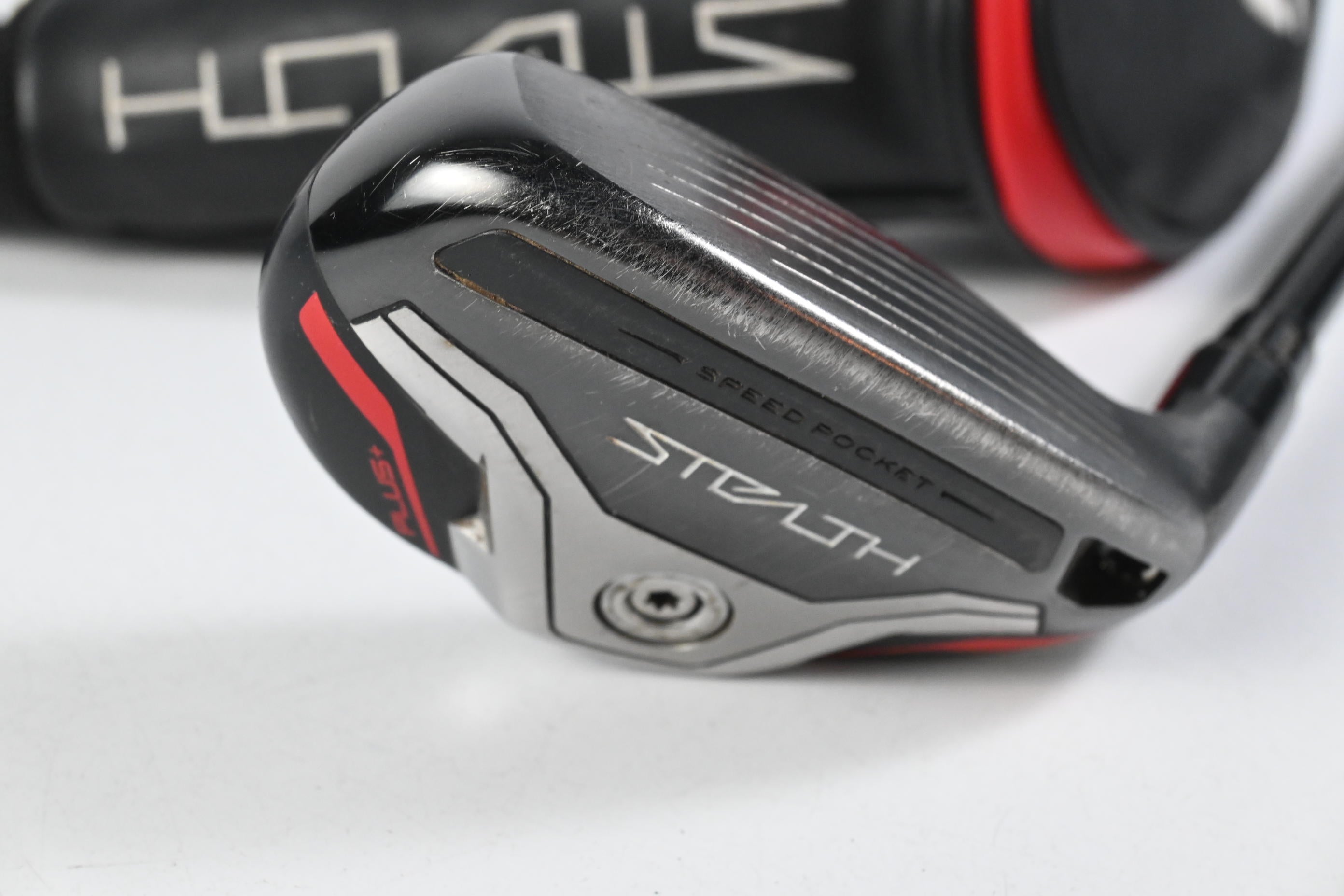 Taylormade Stealth Plus #3 Hybrid / 19.5 Degree / Stiff Flex Hzrdus Smoke Red 80