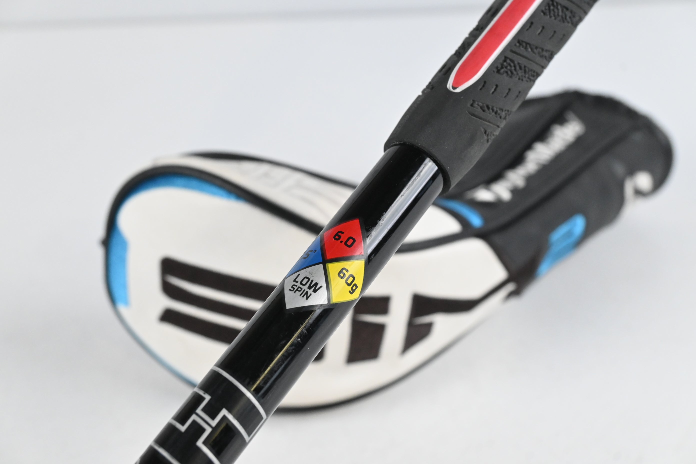Taylormade SIM2 Ti #3 Wood / 13.5 Degree / Stiff Flex Hzrdus Smoke Black RDX 60