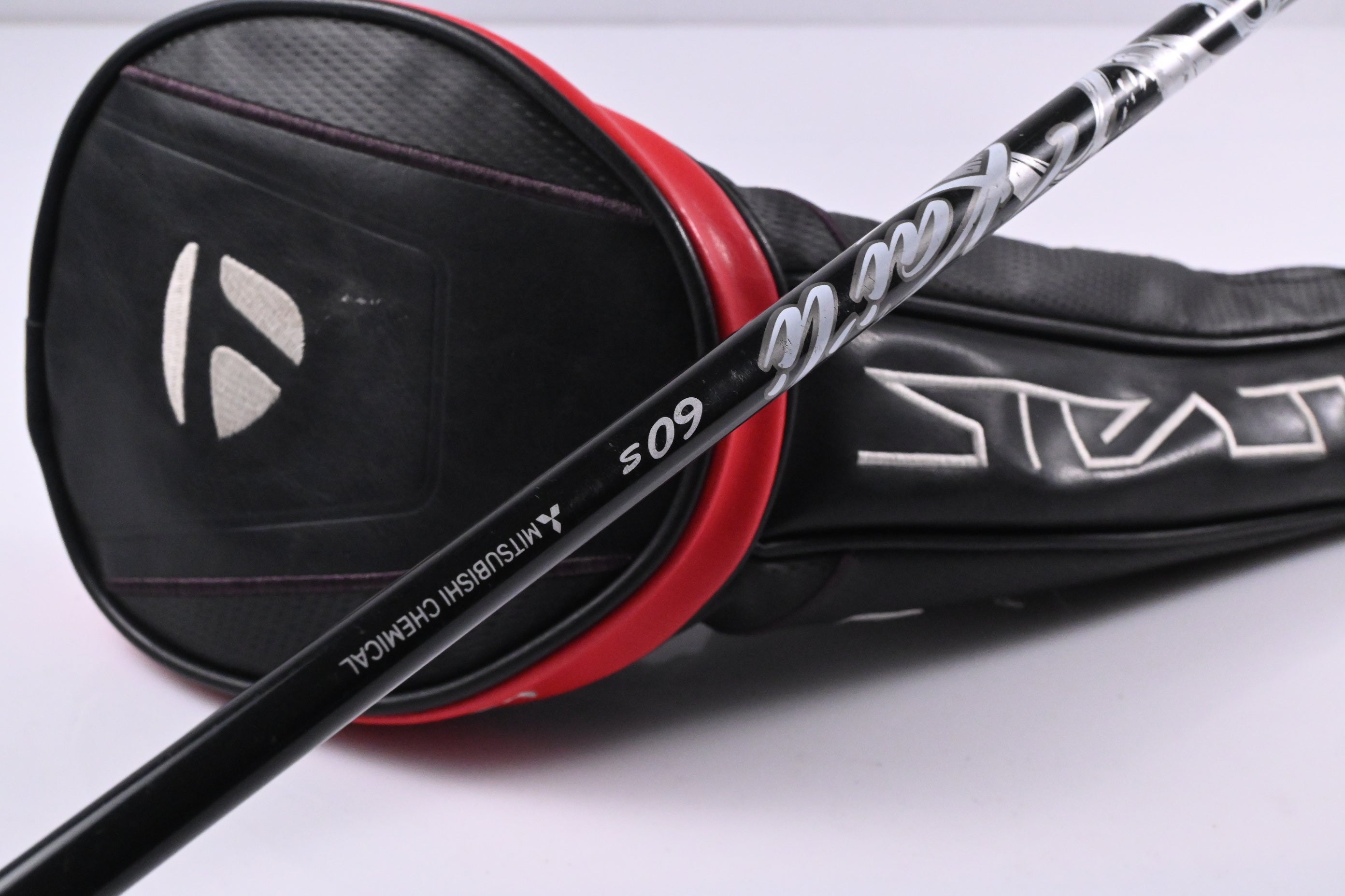 Taylormade Stealth Plus Driver / 9 Degree / Stiff Flex Kai'li White 60 Shaft