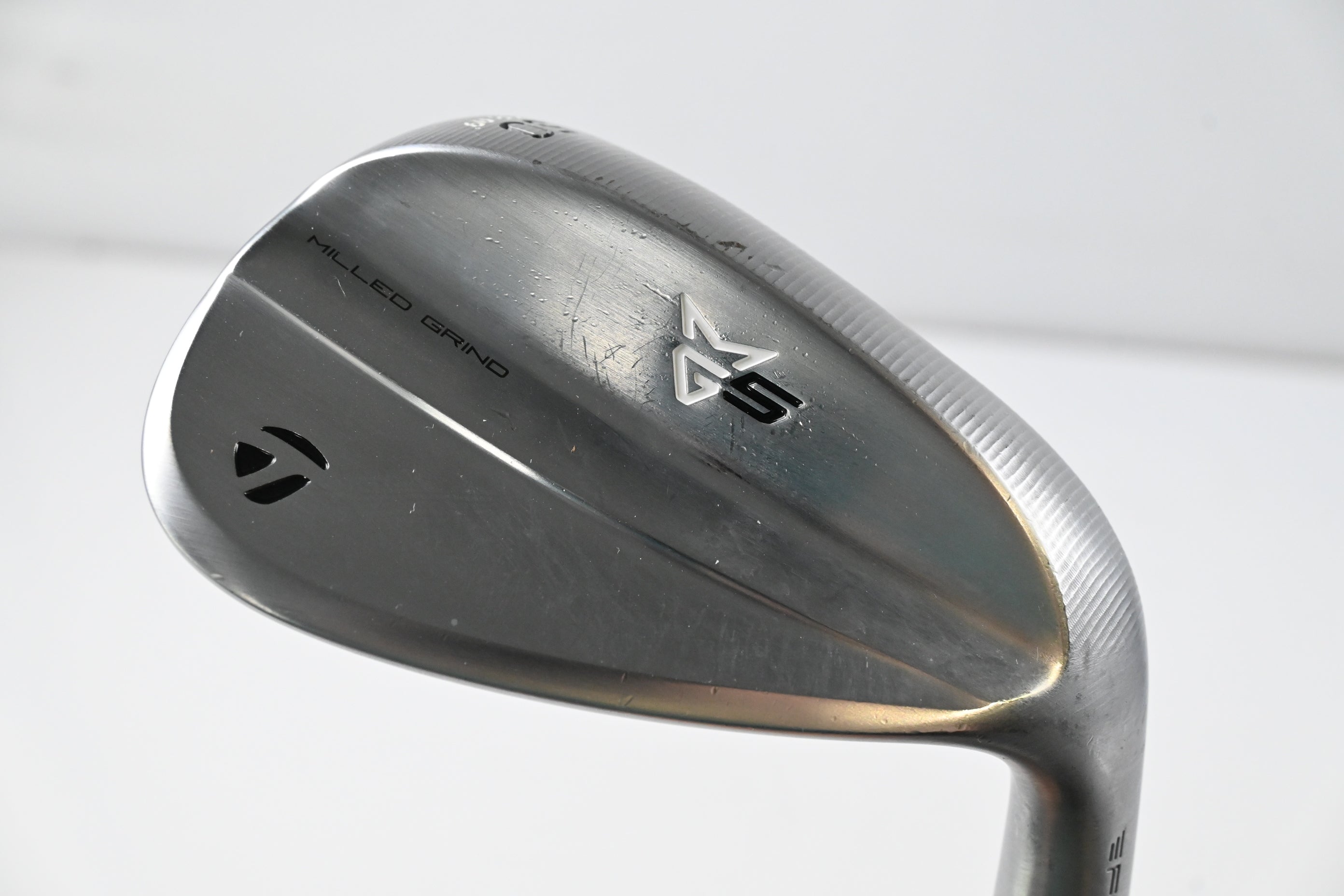 Taylormade Milled Grind 5 Gap Wedge / 50 Degree / Wedge Flex Dynamic Gold 115