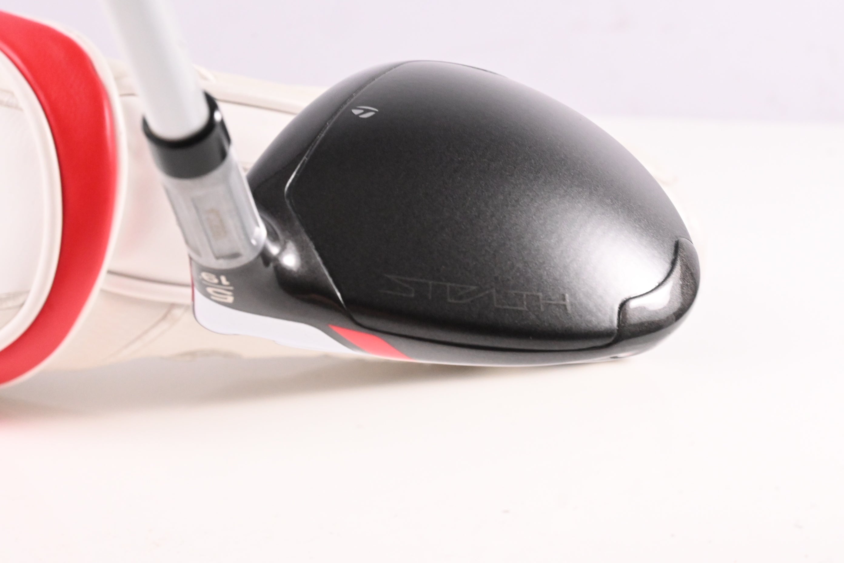Ladies Taylormade Stealth #5 Wood / 19 Degree / Ladies Flex Aldila Ascent 45