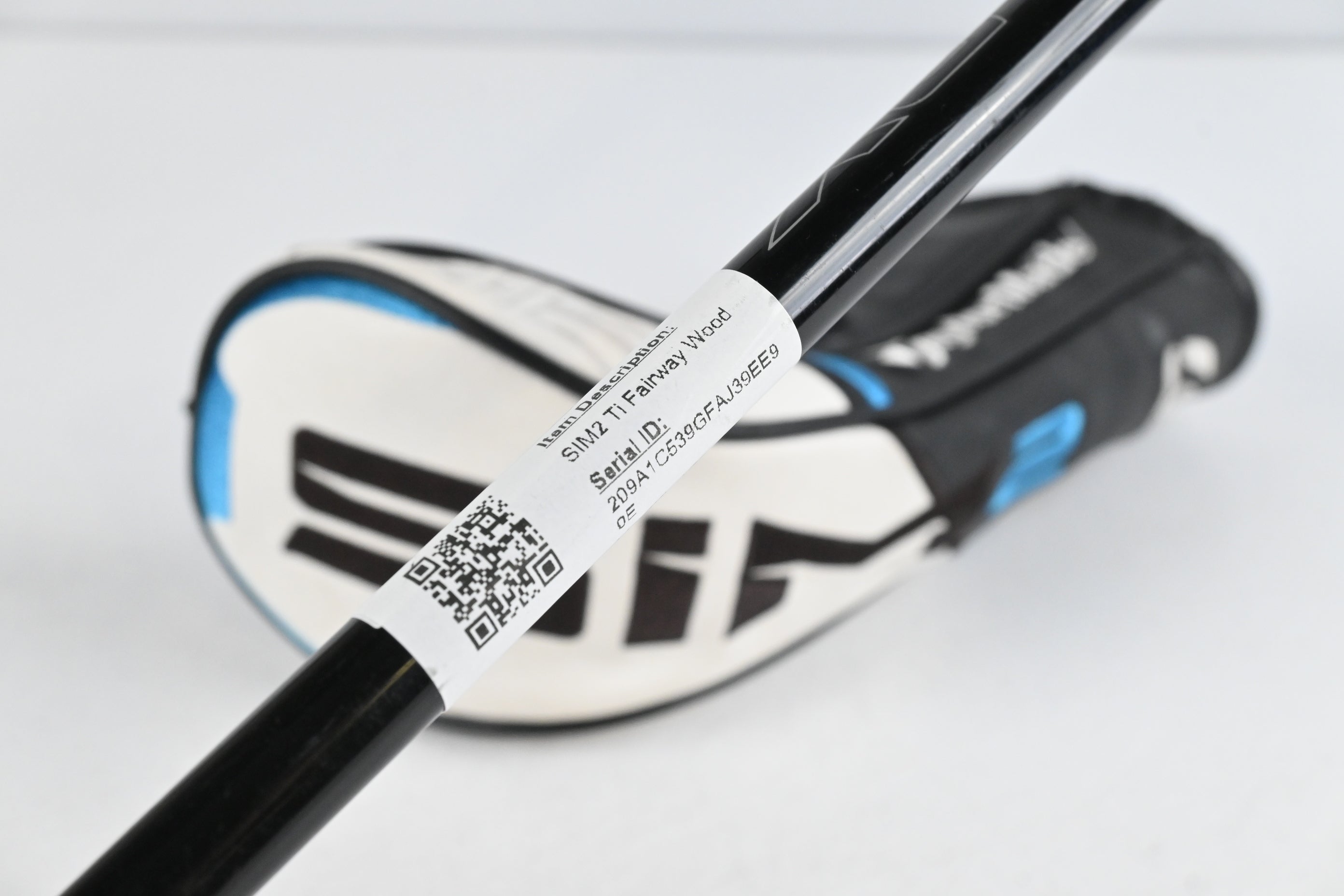 Taylormade SIM2 Ti #3 Wood / 13.5 Degree / Stiff Flex Hzrdus Smoke Black RDX 60