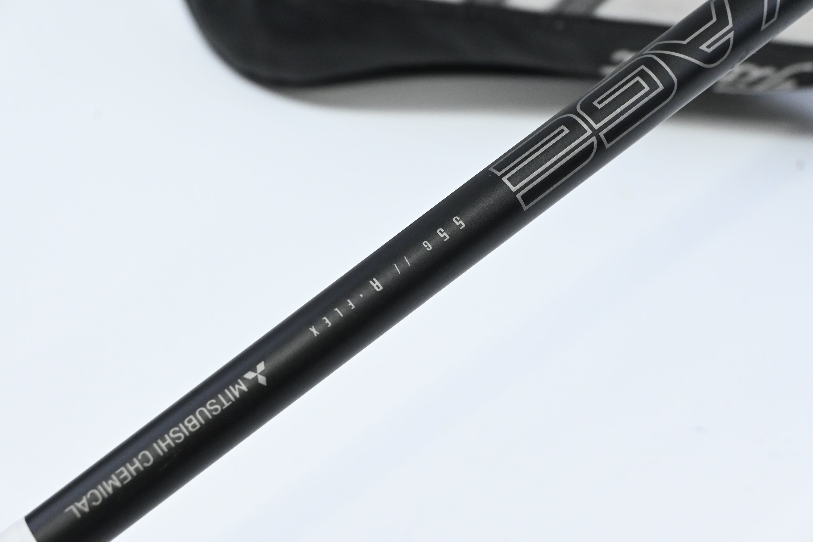 Titleist TSi2 #5 Wood / 18 Degree / Regular Flex Kuro Kage Black 55 Shaft