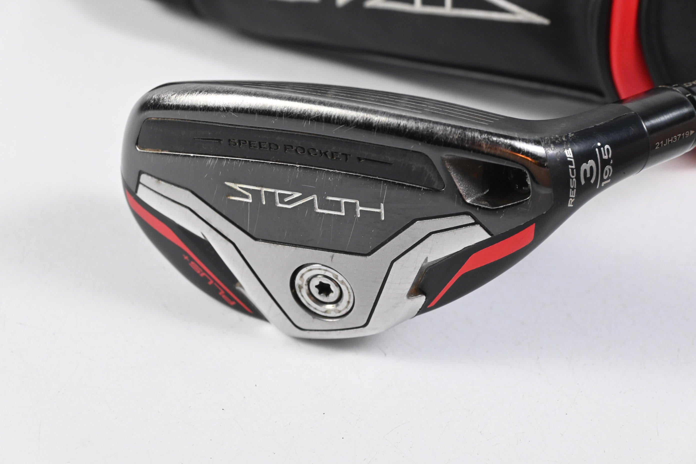 Taylormade Stealth Plus #3 Hybrid / 19.5 Degree / Stiff Flex Hzrdus Smoke Red 80