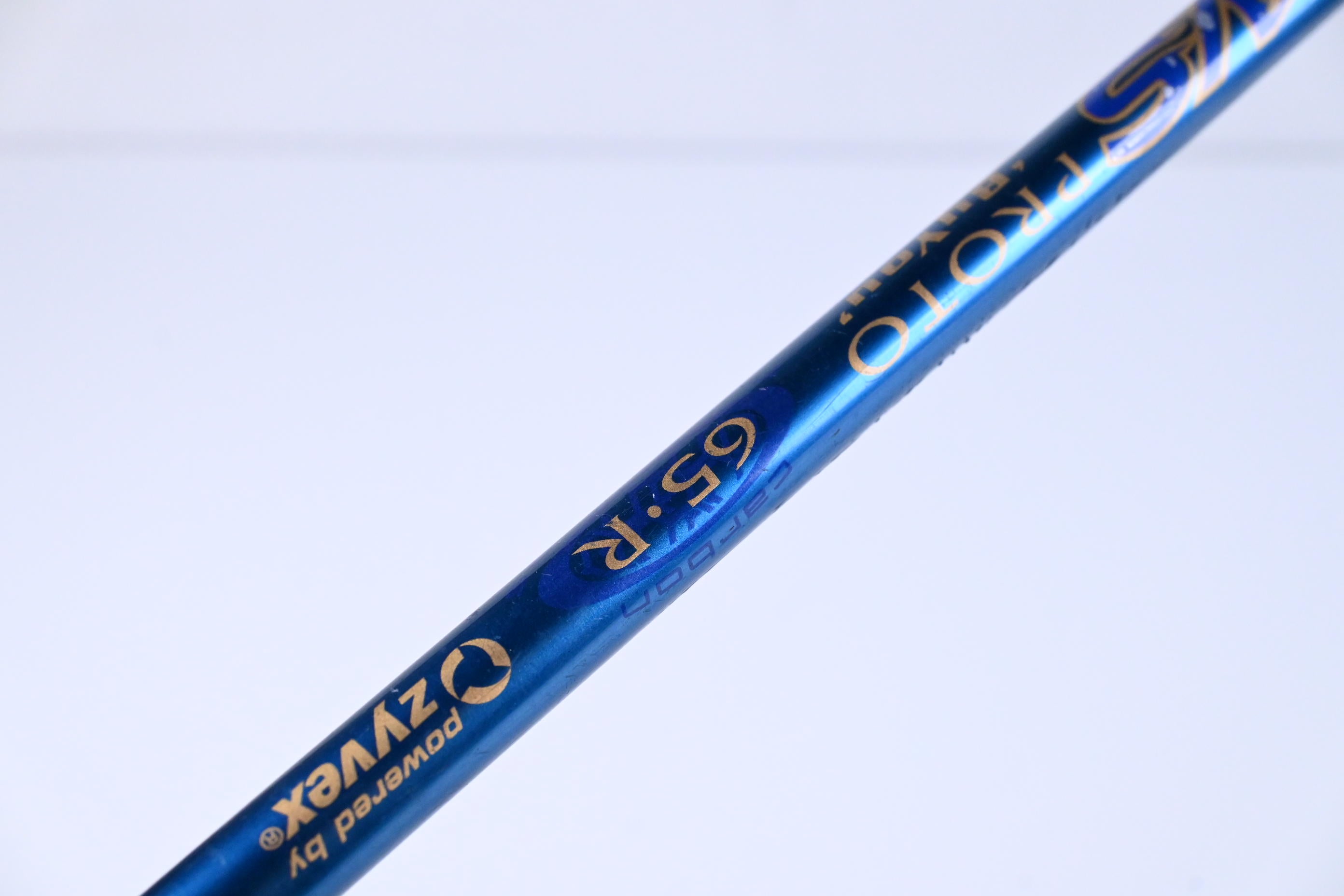 Titleist 907 D1 Driver / 10.5 Degree / Regular Flex Aldila VS Proto 'By You' 65 Shaft