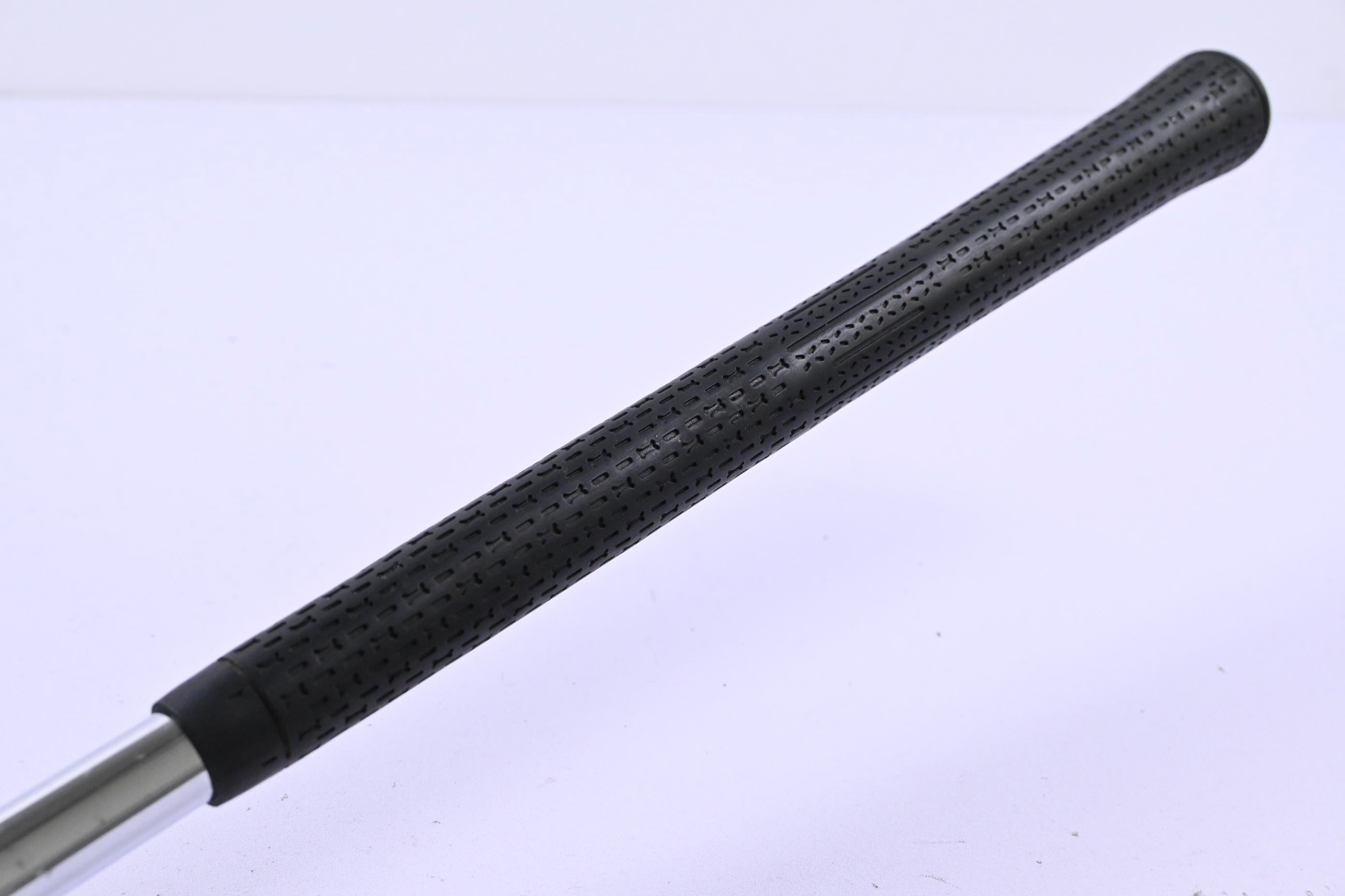 Ping G30 #4 Iron / 21 Degree / Black Dot / Regular Flex Ping CFS Distance Shaft