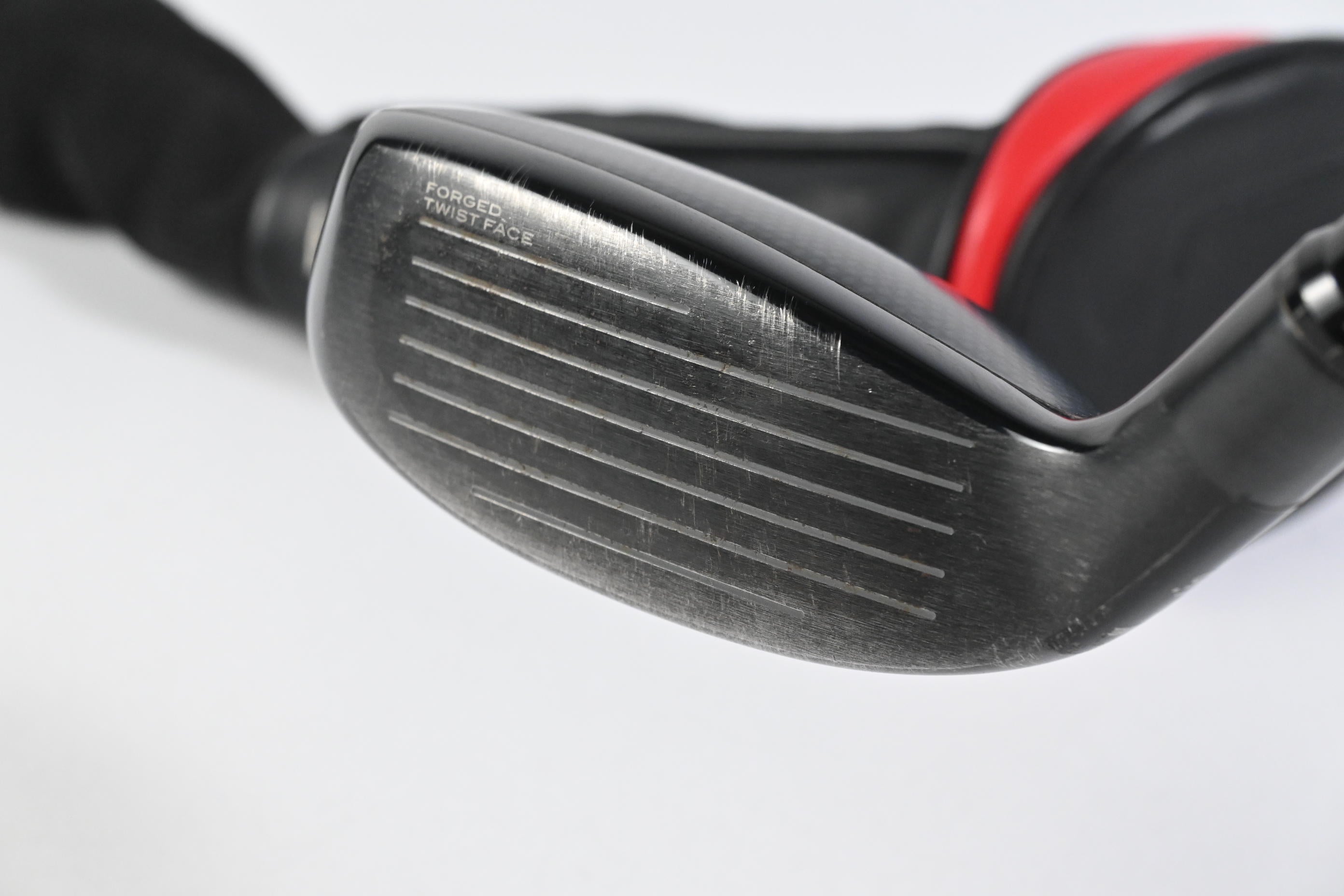Taylormade Stealth Plus #3 Hybrid / 19.5 Degree / Stiff Flex Hzrdus Smoke Red 80
