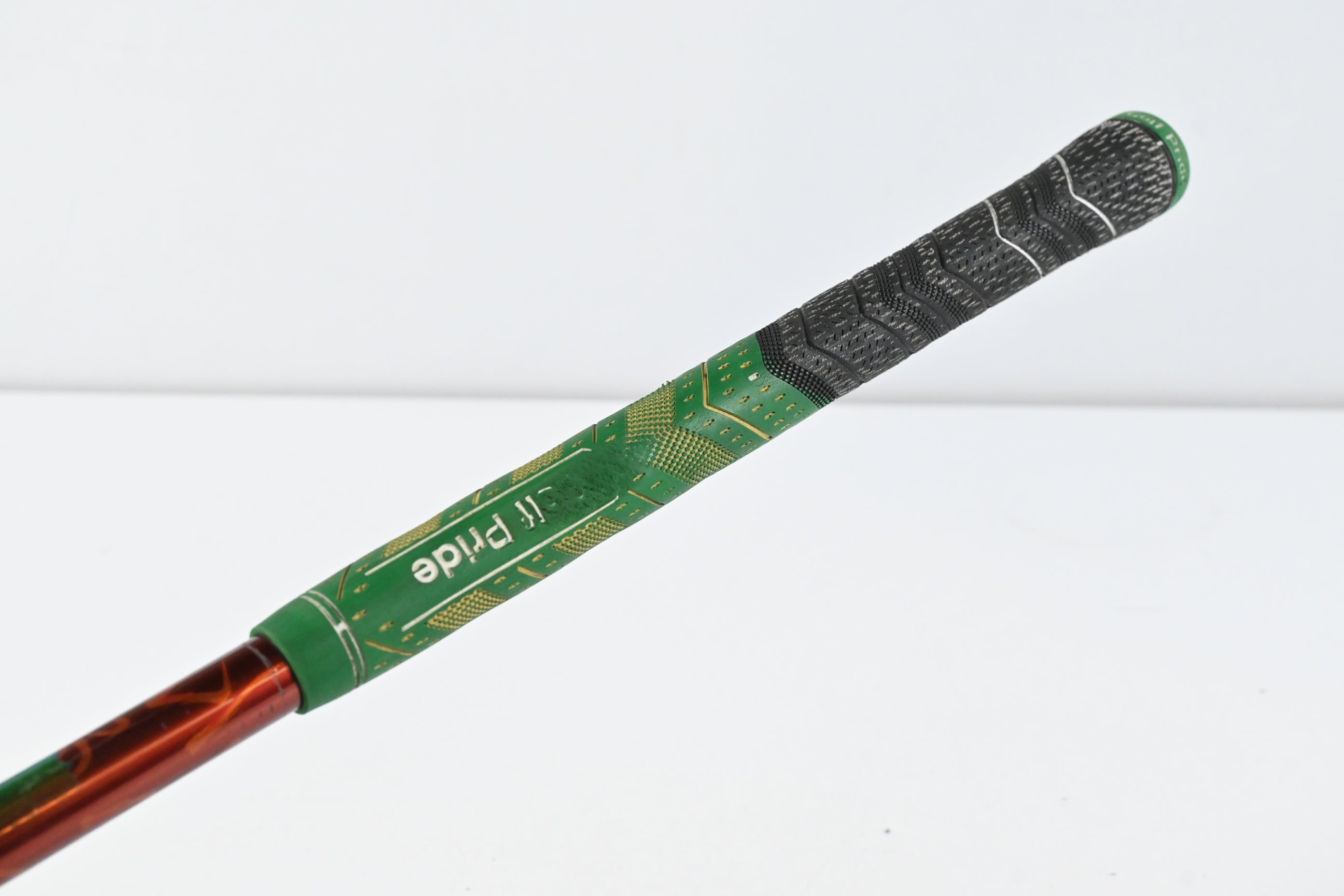 Titleist 910 D2 Driver / 10.5 Degree / Regular Flex Diamana 'illima 61 Shaft