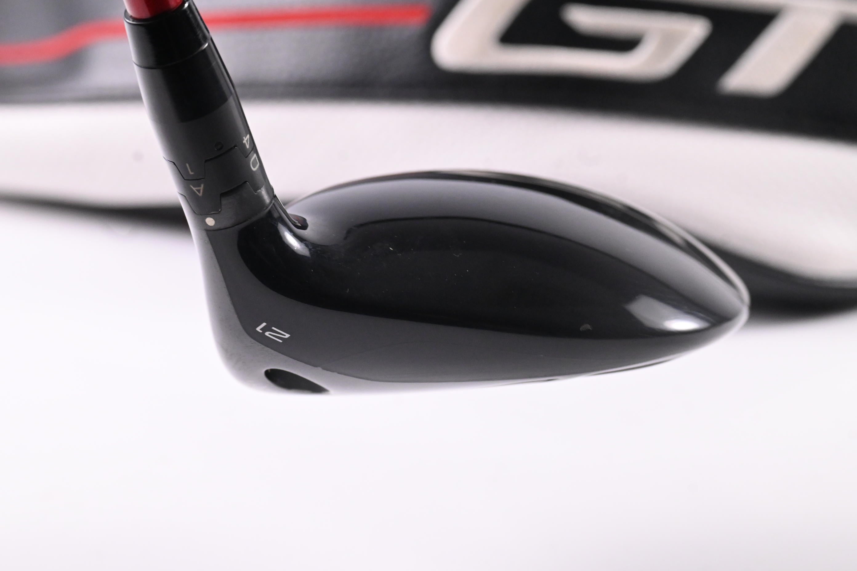 Titleist GT2 #7 Wood / 21 Degree / Regular Flex Project X Denali Red 60 Shaft