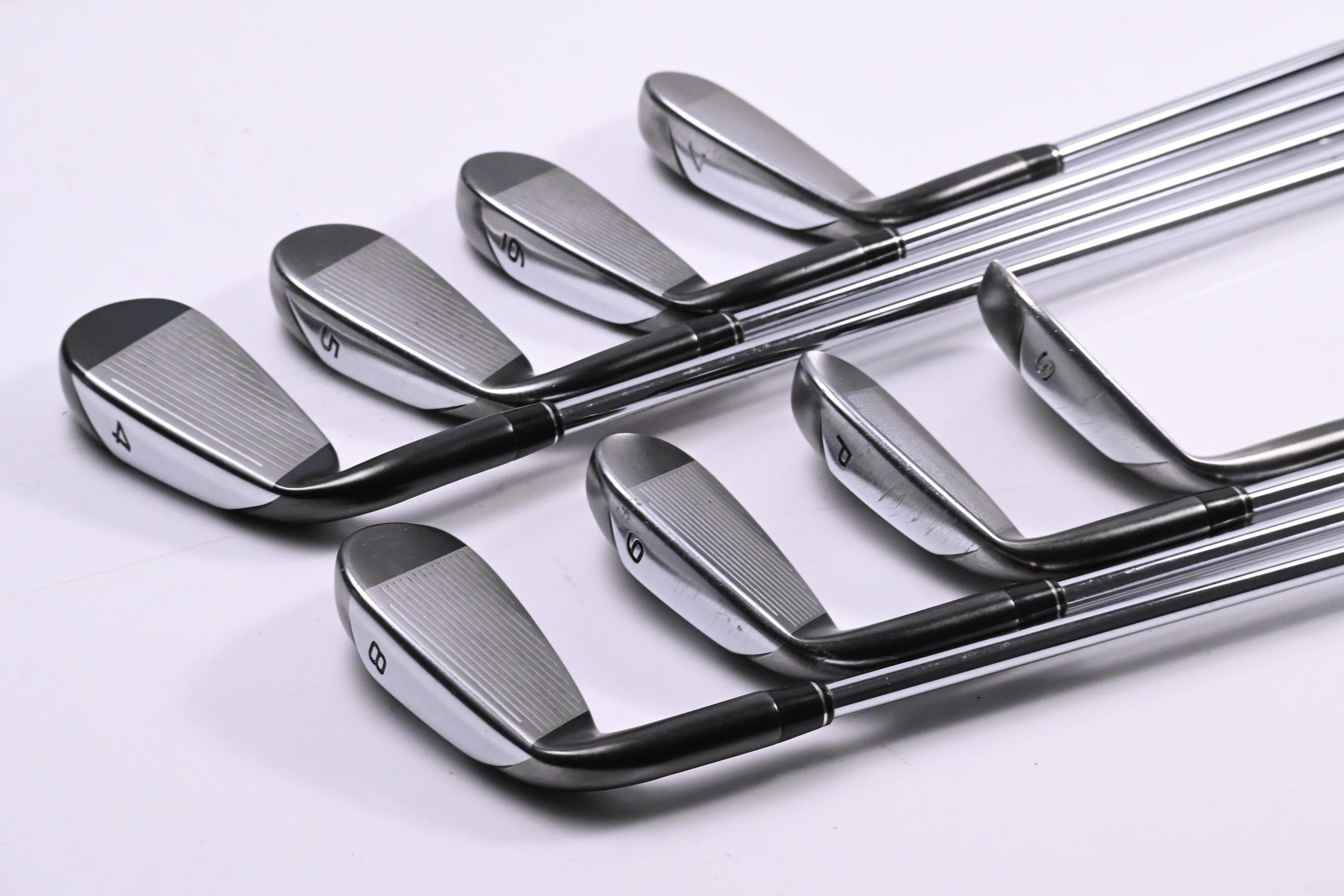 Taylormade Burner 2.0 Irons / 4-PW+SW / Regular Flex Taylormade Burner 85 Shafts