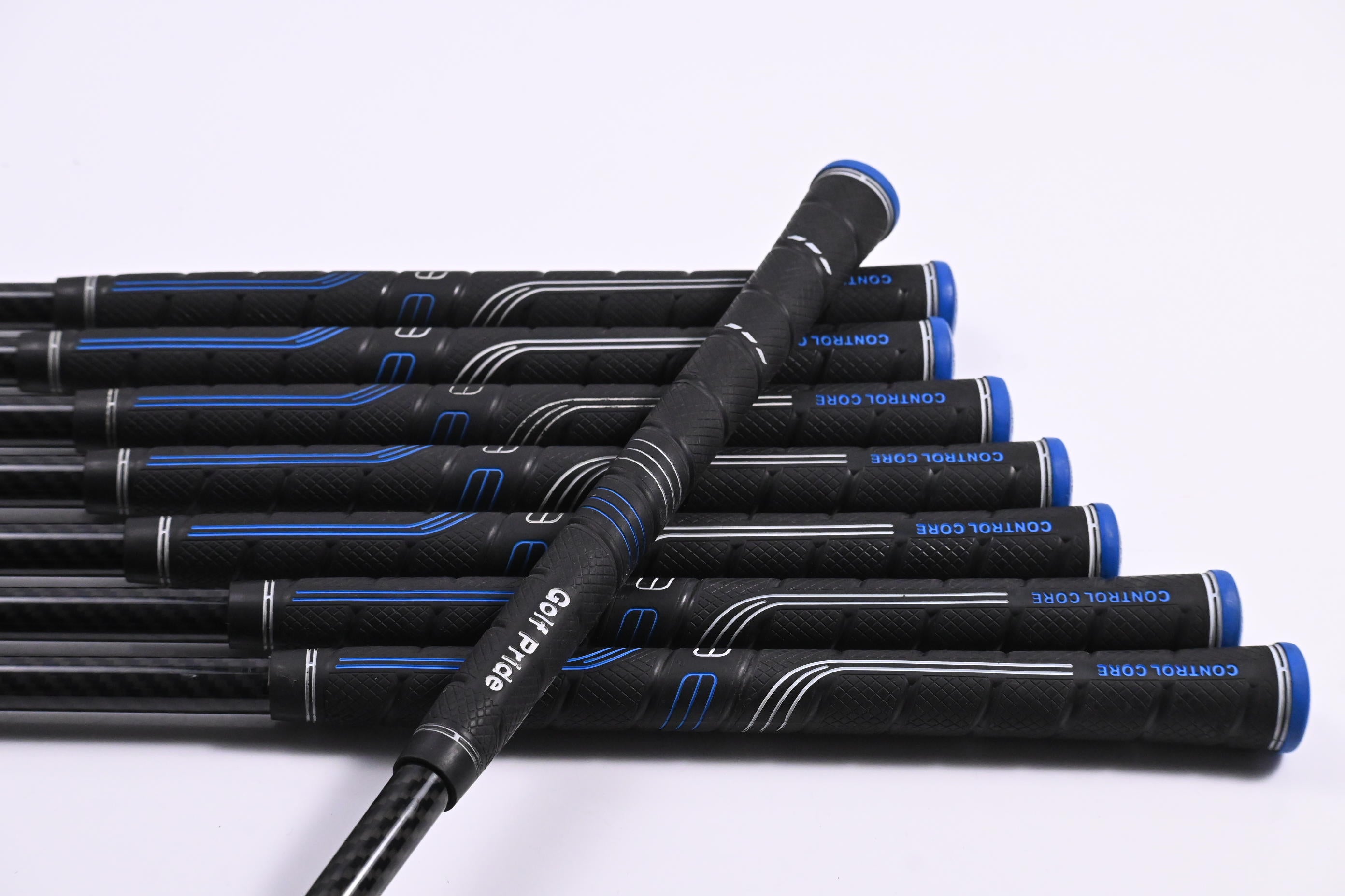 Taylormade M5 Irons / 4-PW+GW / Regular Flex Tensei CK Red 70 Shafts