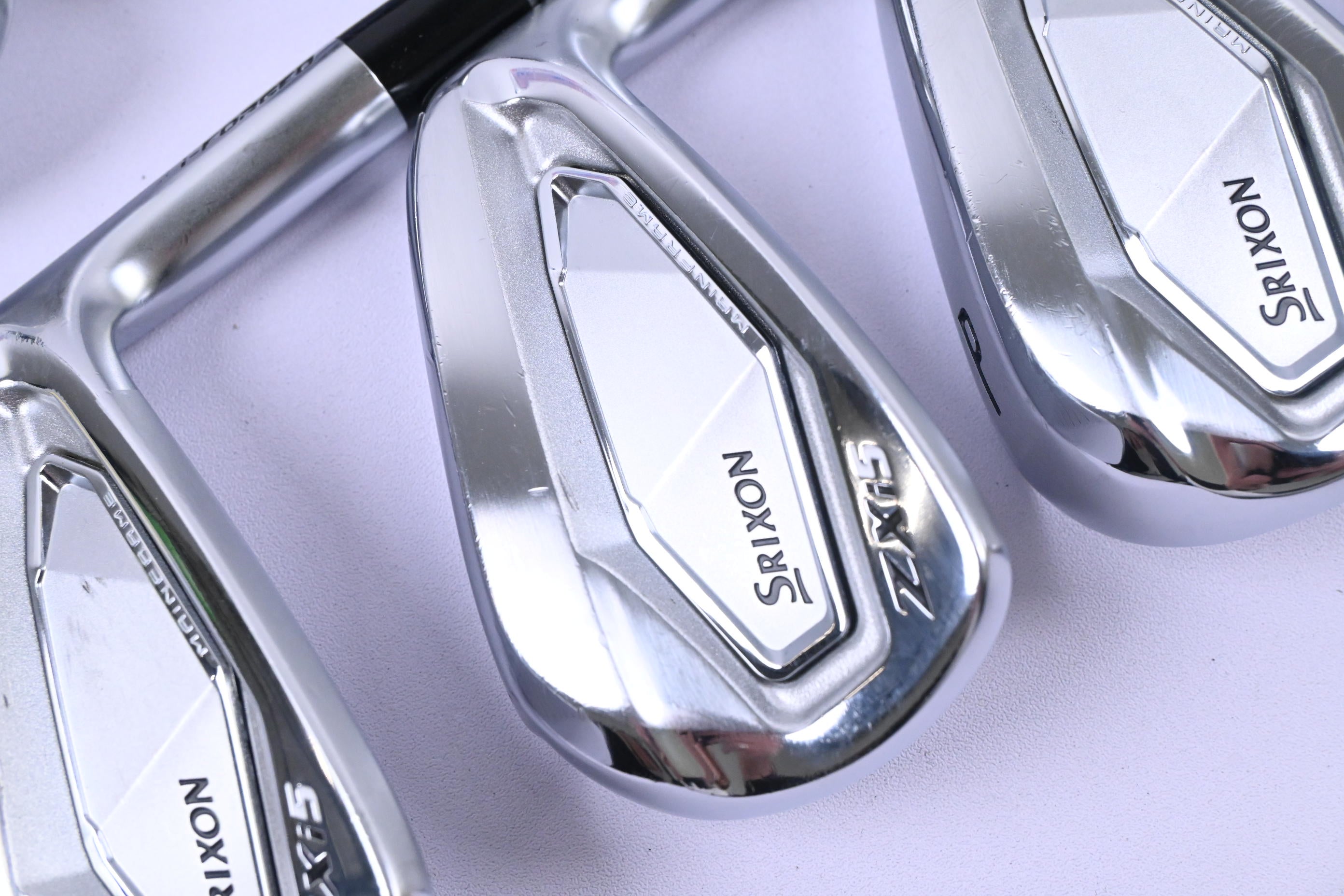 Srixon ZXi5 Irons / 4-PW+GW / Stiff Flex Dynamic Gold S300 Shaft