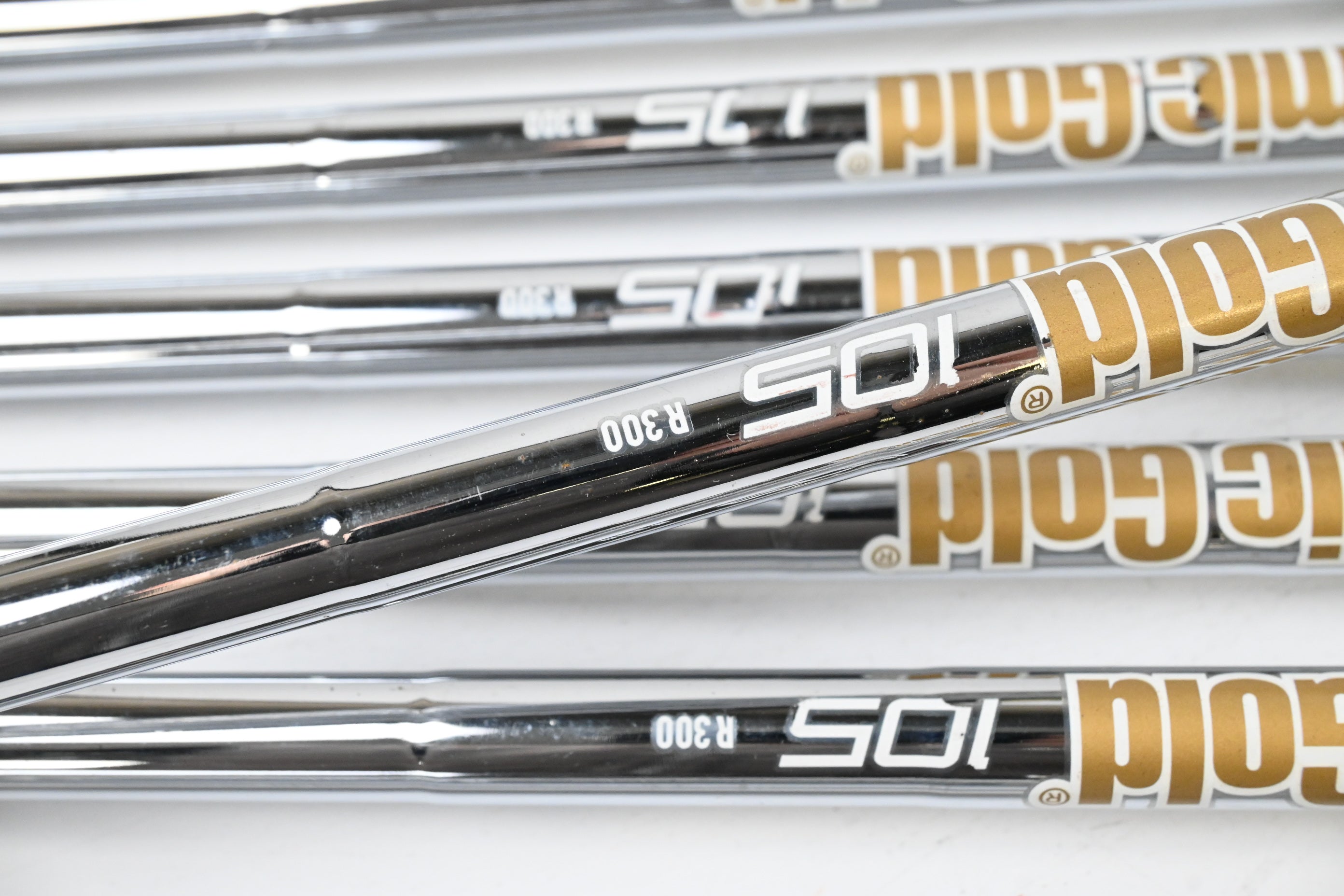 Left Hand Ping i500 Irons / 5-PW+GW / Blue Dot / Regular Flex Dynamic Gold R300