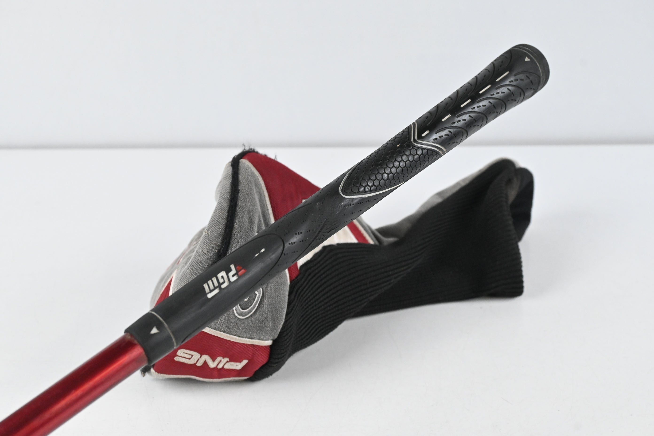 Ping G15 Driver / 10.5 Degree / Regular Flex Aldila Serrano 60 Shaft