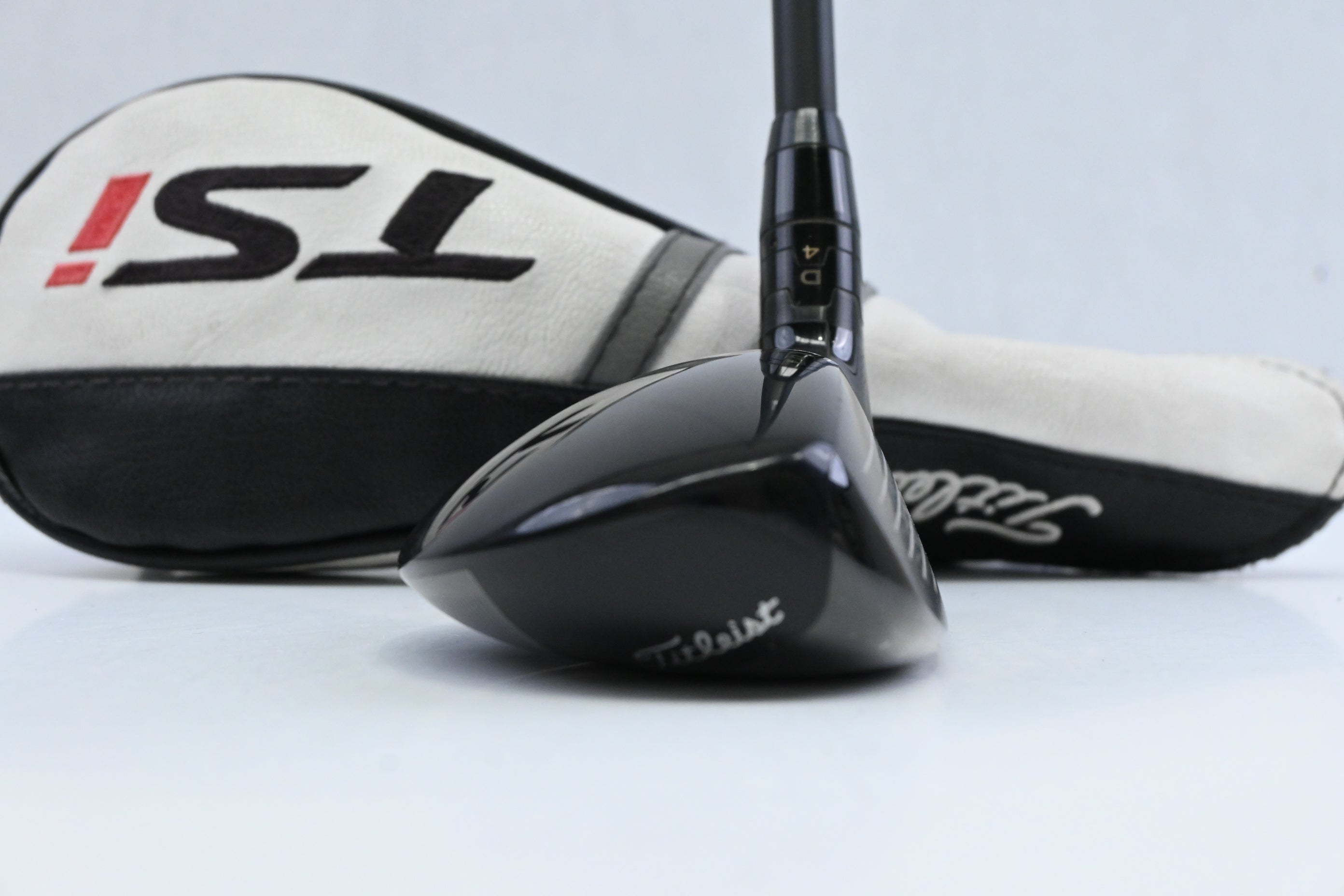 Titleist TSi2 #5 Hybrid / 24 Degree / Regular Flex Kuro Kage Black 55 Shaft