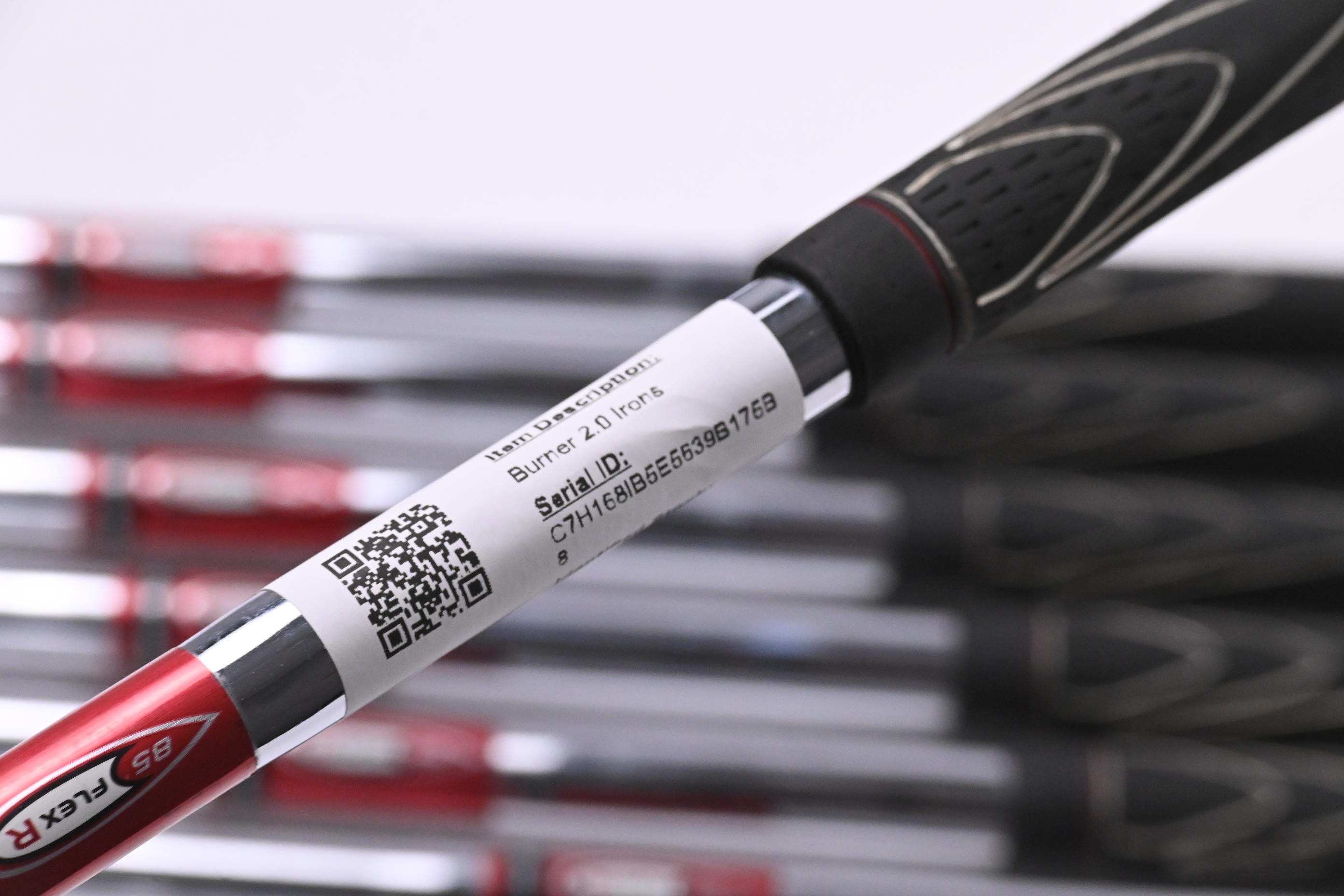 Taylormade Burner 2.0 Irons / 4-PW+SW / Regular Flex Taylormade Burner 85 Shafts