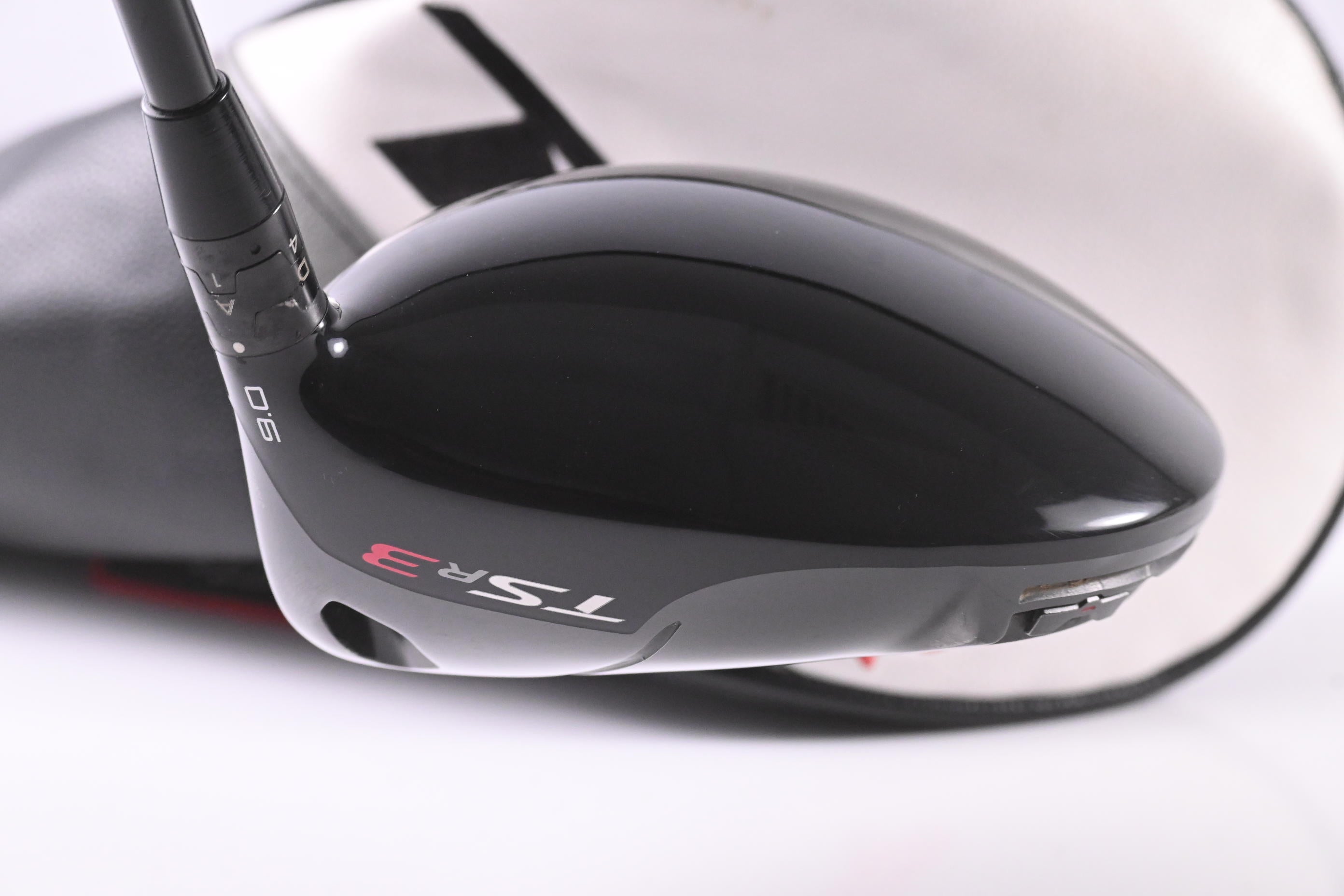 Titleist TSR3 Driver / 9 Degree / Regular Flex Tensei AV Blue 55 Shaft