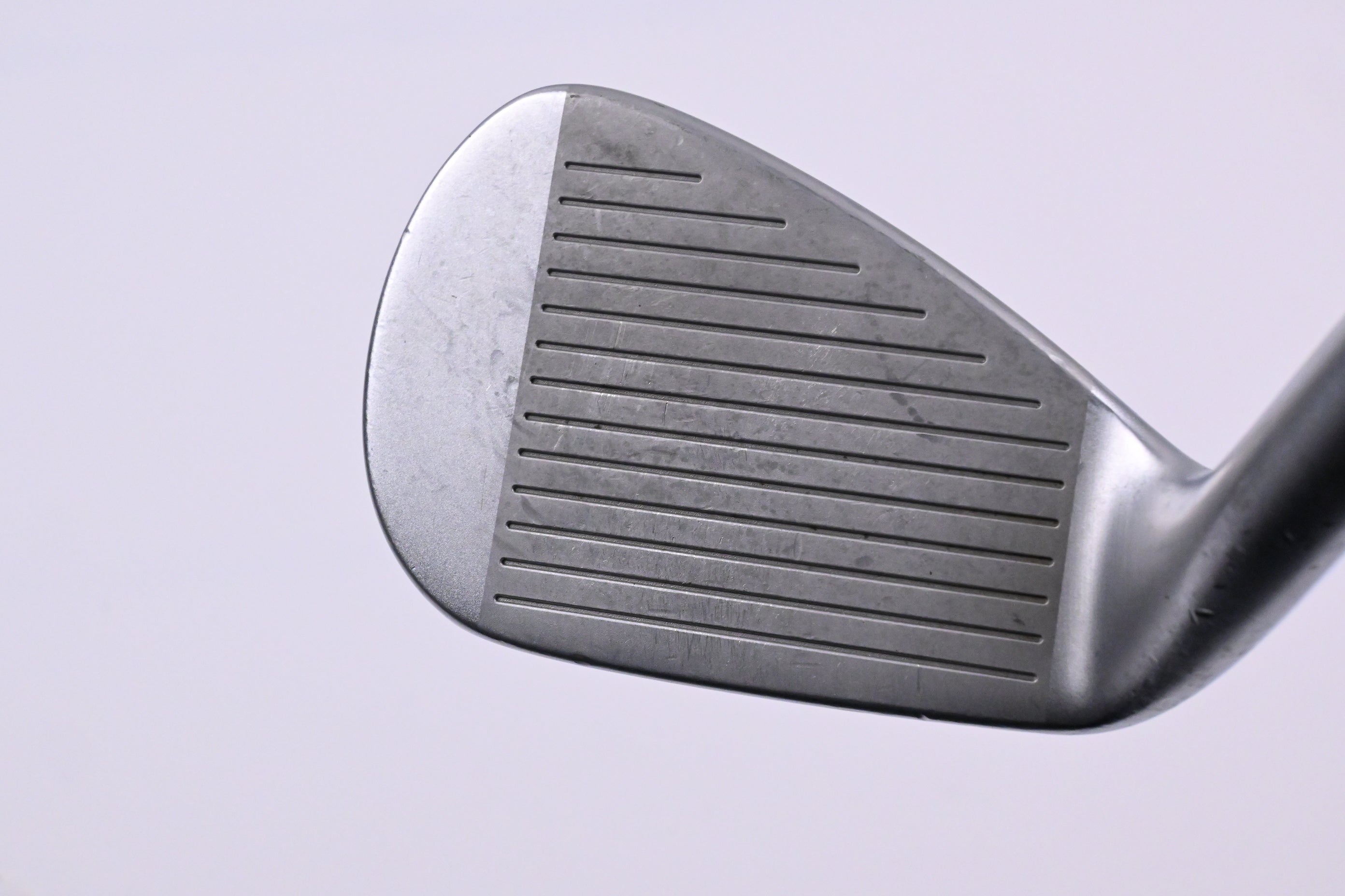 Mizuno JPX 925 Forged Pitching Wedge / 43 Degree / Regular Flex UST Recoil Dart
