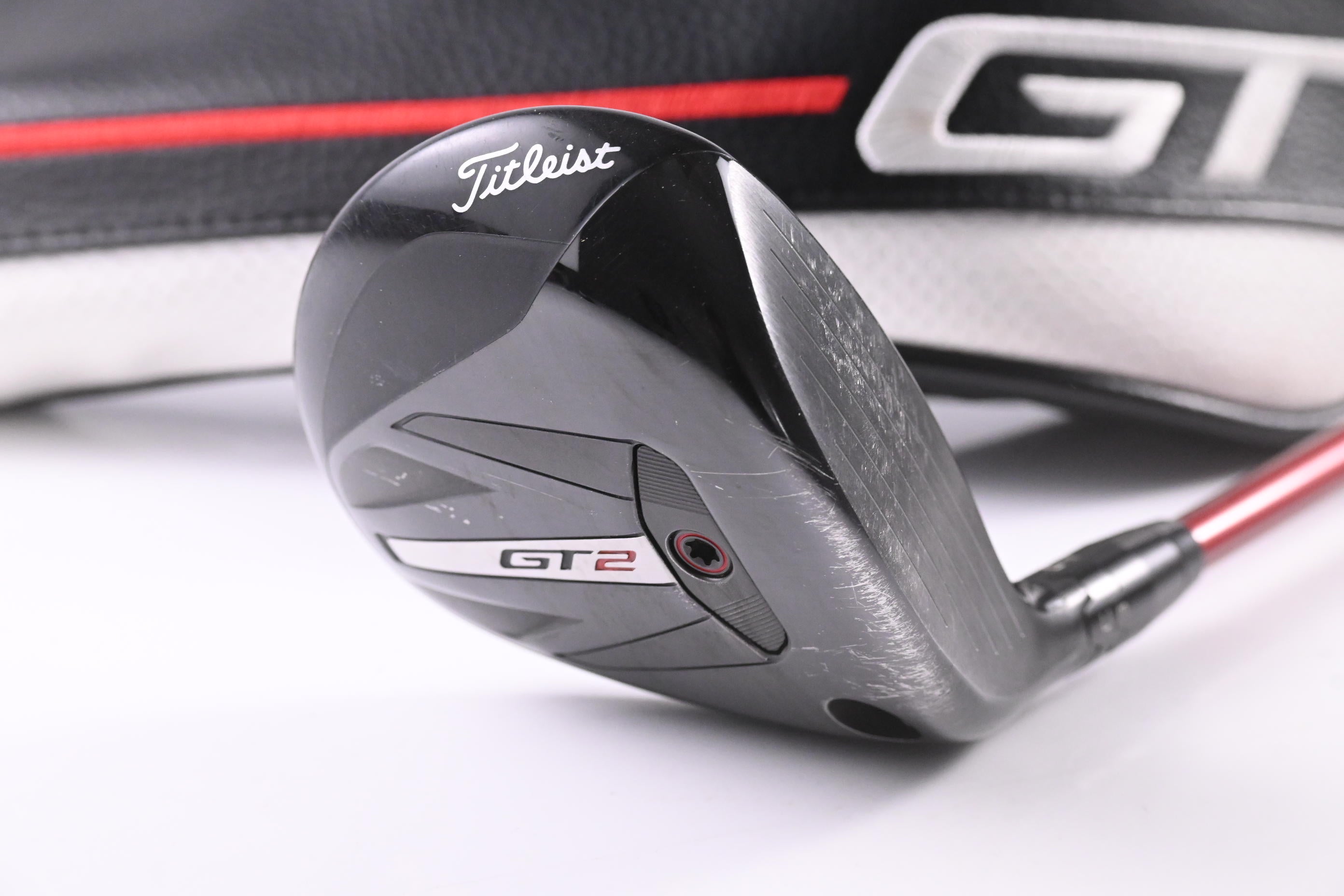 Titleist GT2 #5 Wood / 18 Degree / Regular Flex Project X Denali Red 60 Shaft