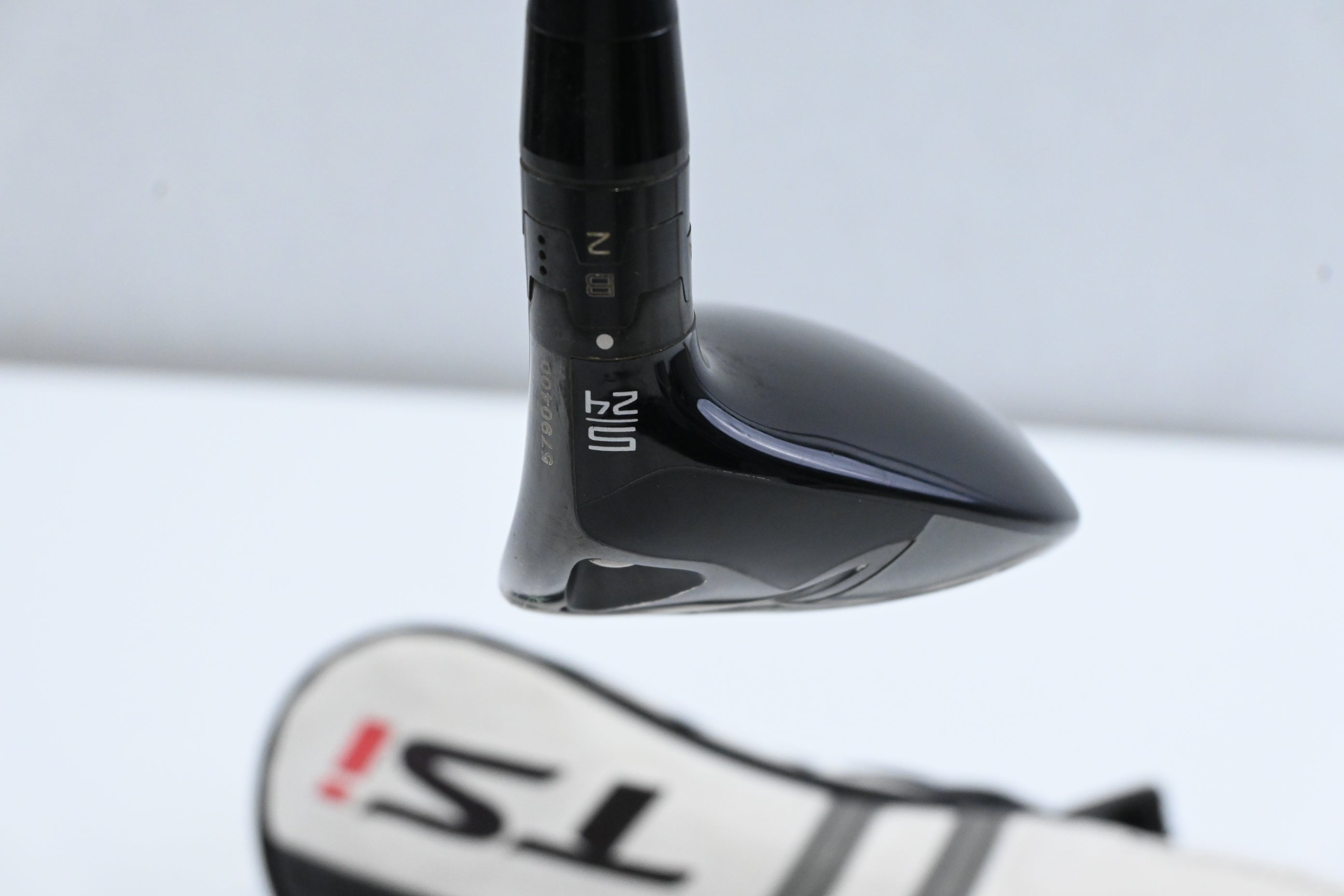 Titleist TSi2 #5 Hybrid / 24 Degree / Regular Flex Kuro Kage Black 55 Shaft