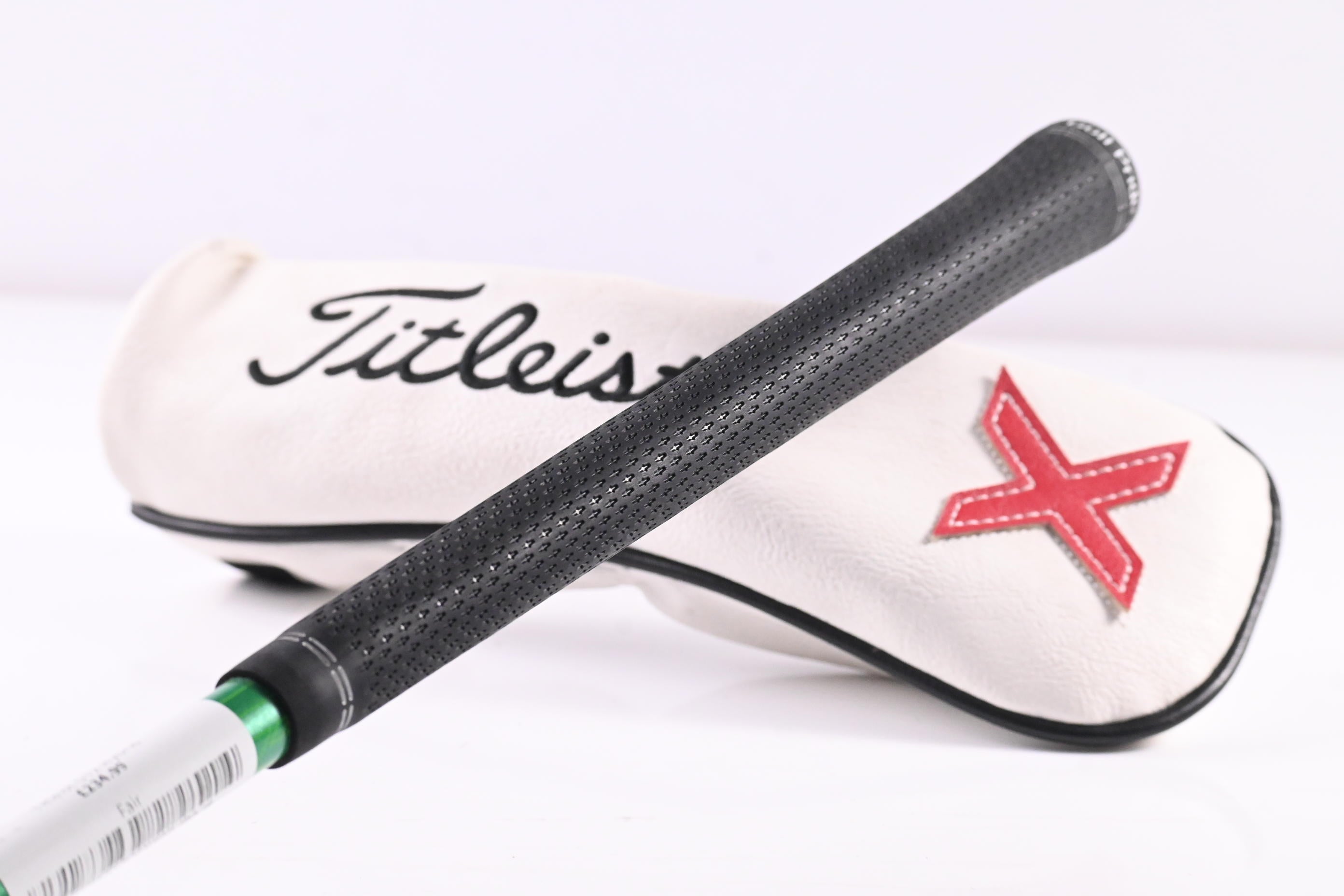 Titleist GT2 #5 Hybrid / 24 Degree / Stiff Flex Accra GX Green 200H Shaft