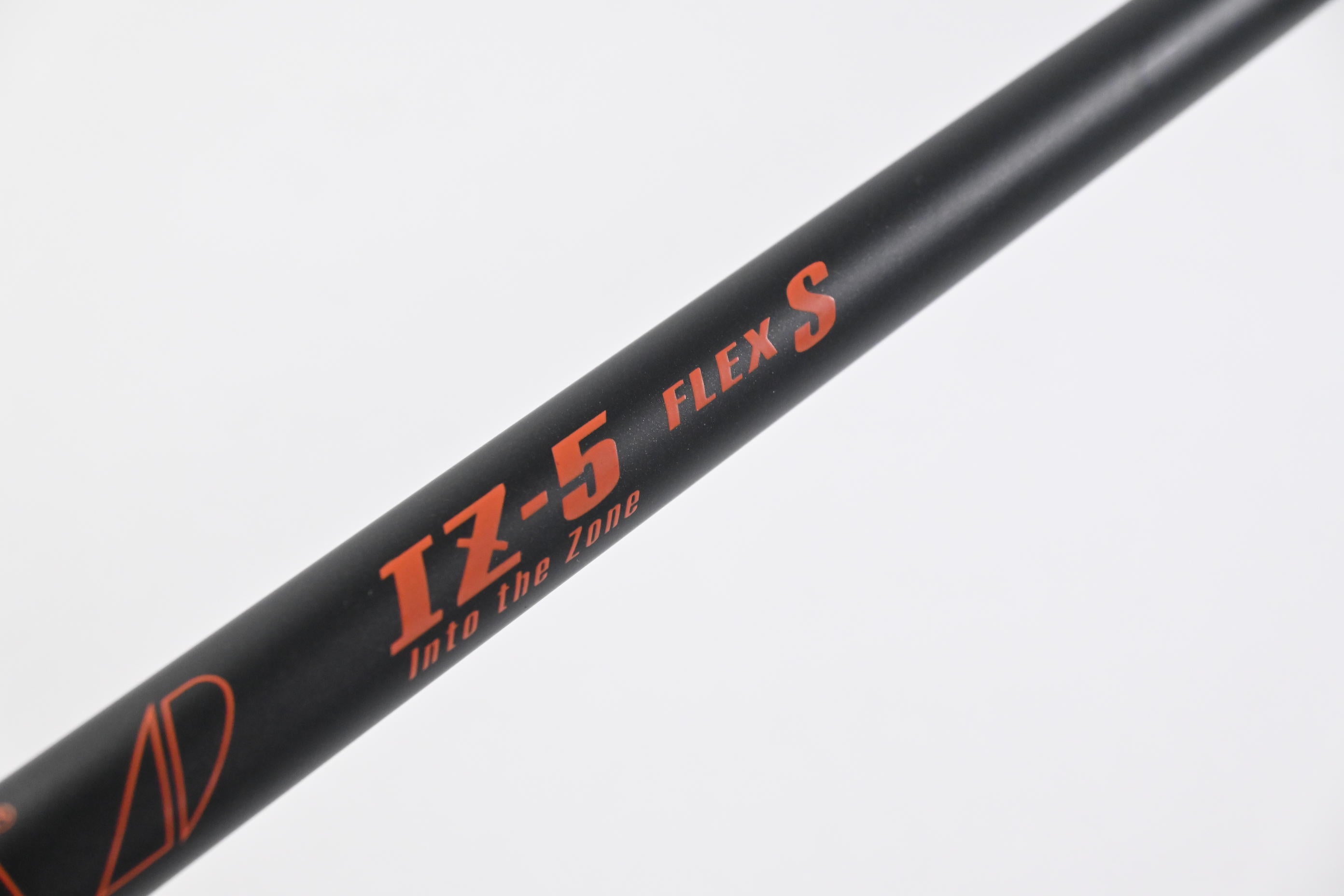 Graphite Design Tour AD IZ-5 Driver Shaft / Stiff Flex / Srixon