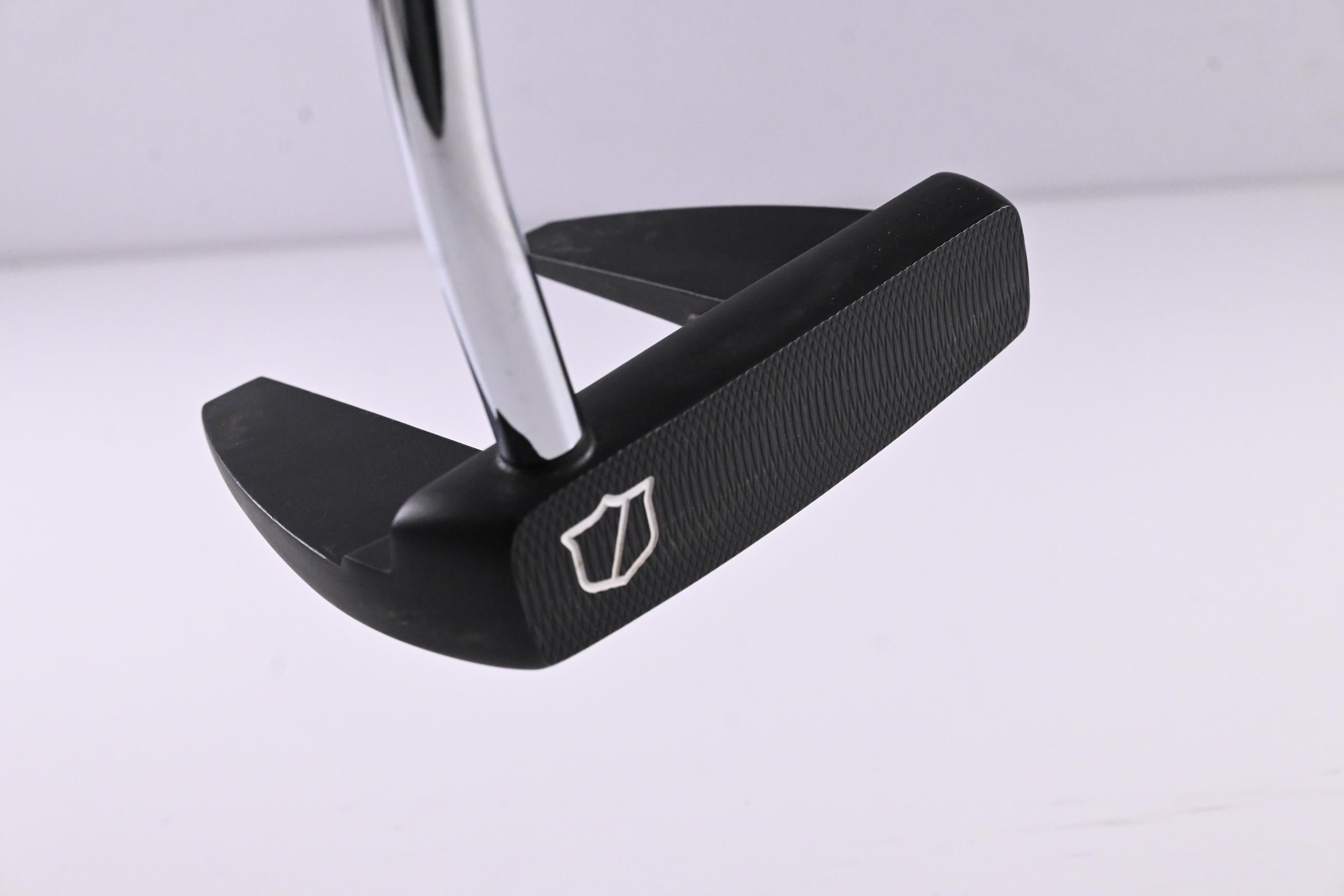 Left Hand Wilson Infinite 2024 Bucktown Putter / 34 Inch