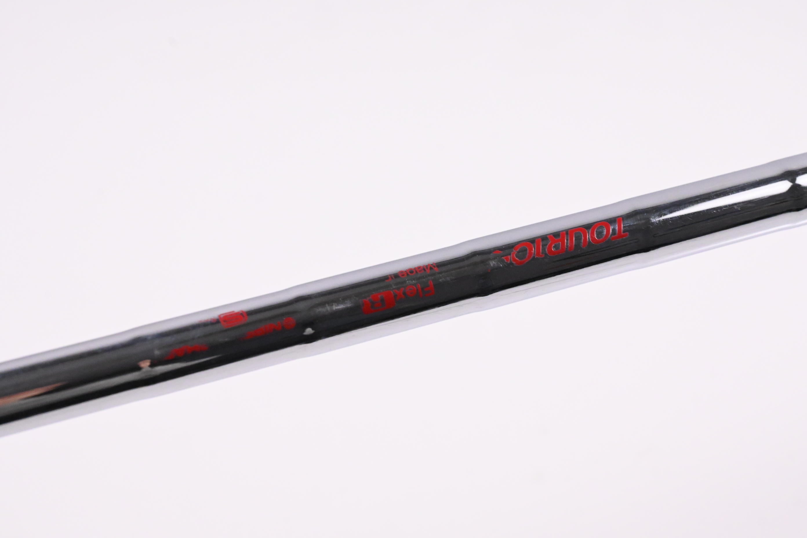 Cleveland RTX 6 Zipcore Sand Wedge / 54 Degree / Regular Flex NS Pro Modus 3 105