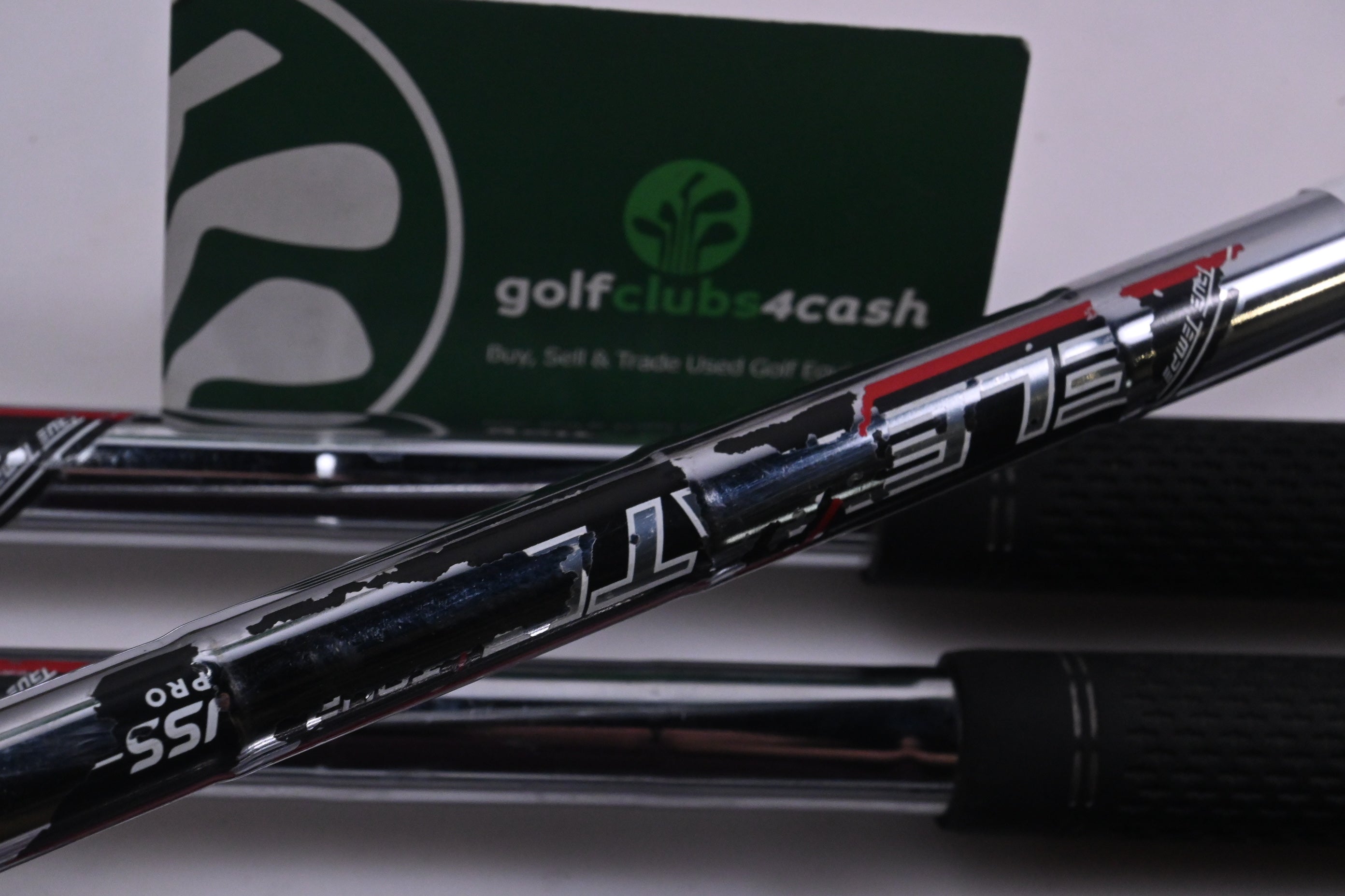 Callaway Apex 19 Irons / 4-PW+GW / X-Flex Elevate Tour Shafts