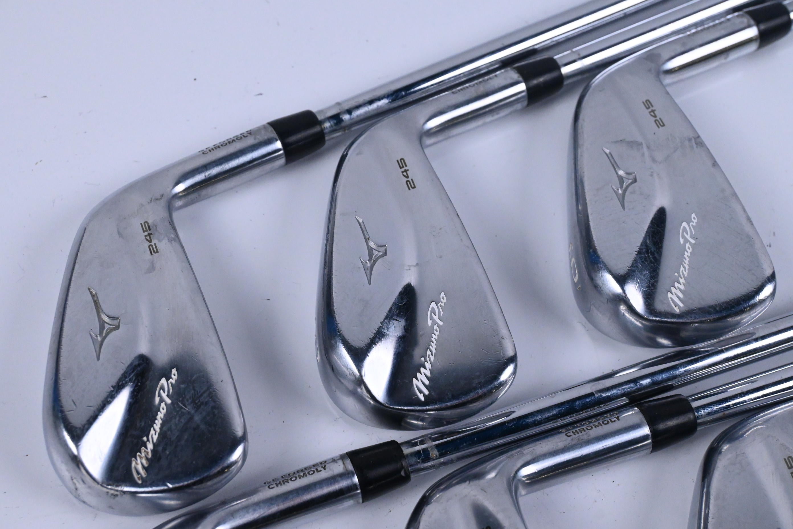 Mizuno Pro 245 Irons / 4-9i / X Flex KBS Tour Shafts