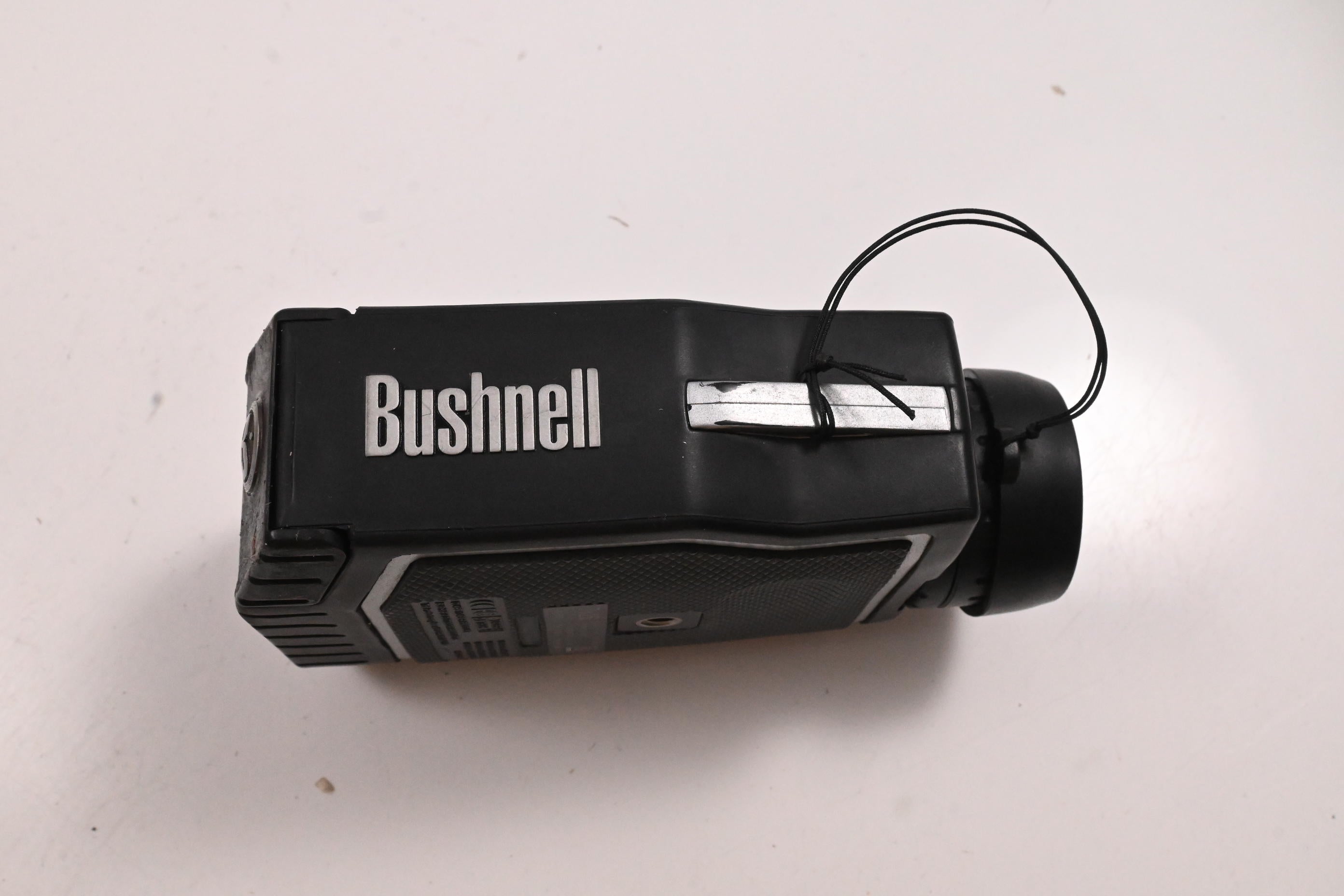 Bushnell Pinseeker 1600 / Rangefinder