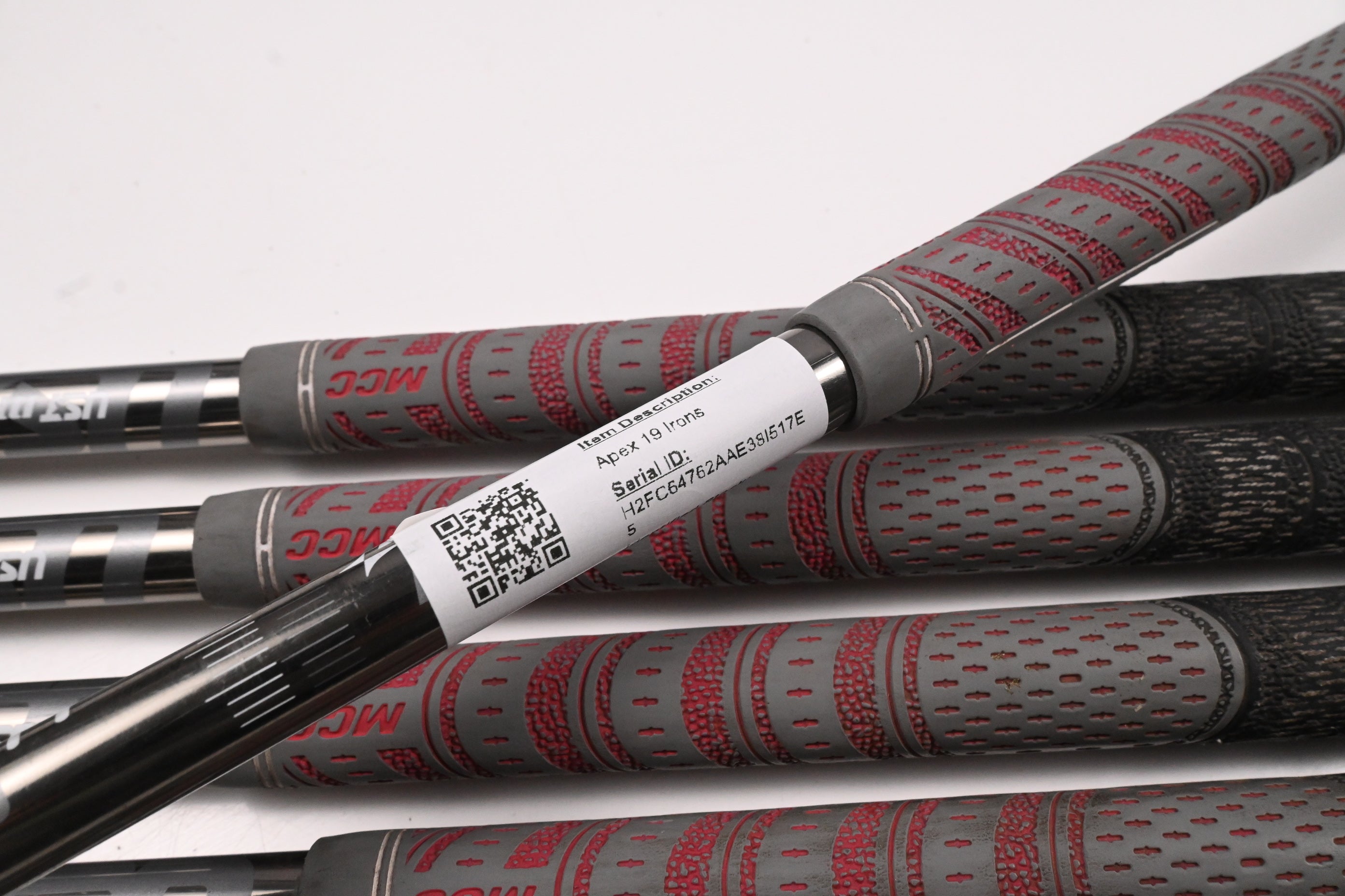 Callaway Apex 19 Irons / 5-PW+GW+SW / Regular Flex UST Recoil ESX 460 Shafts