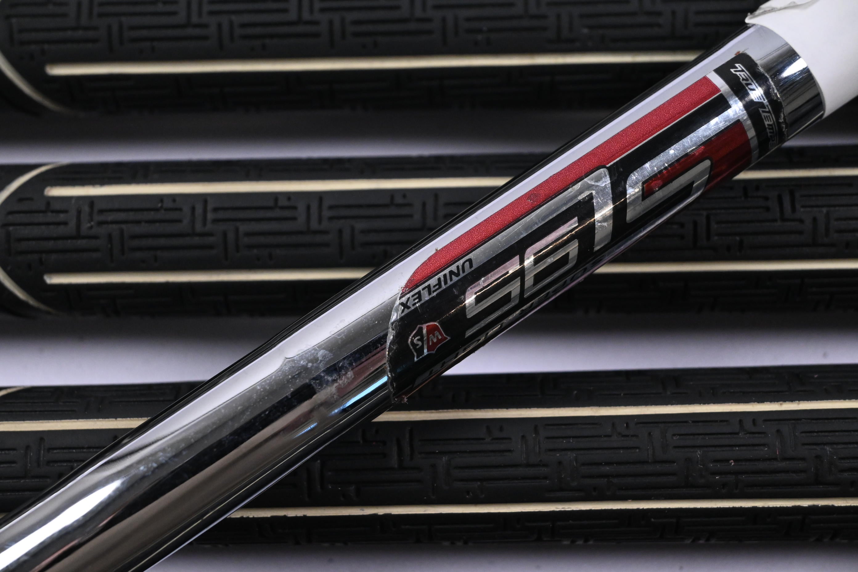 Wilson Di11 Irons / 5-PW+SW / Uniflex Wilson SL95 Shafts