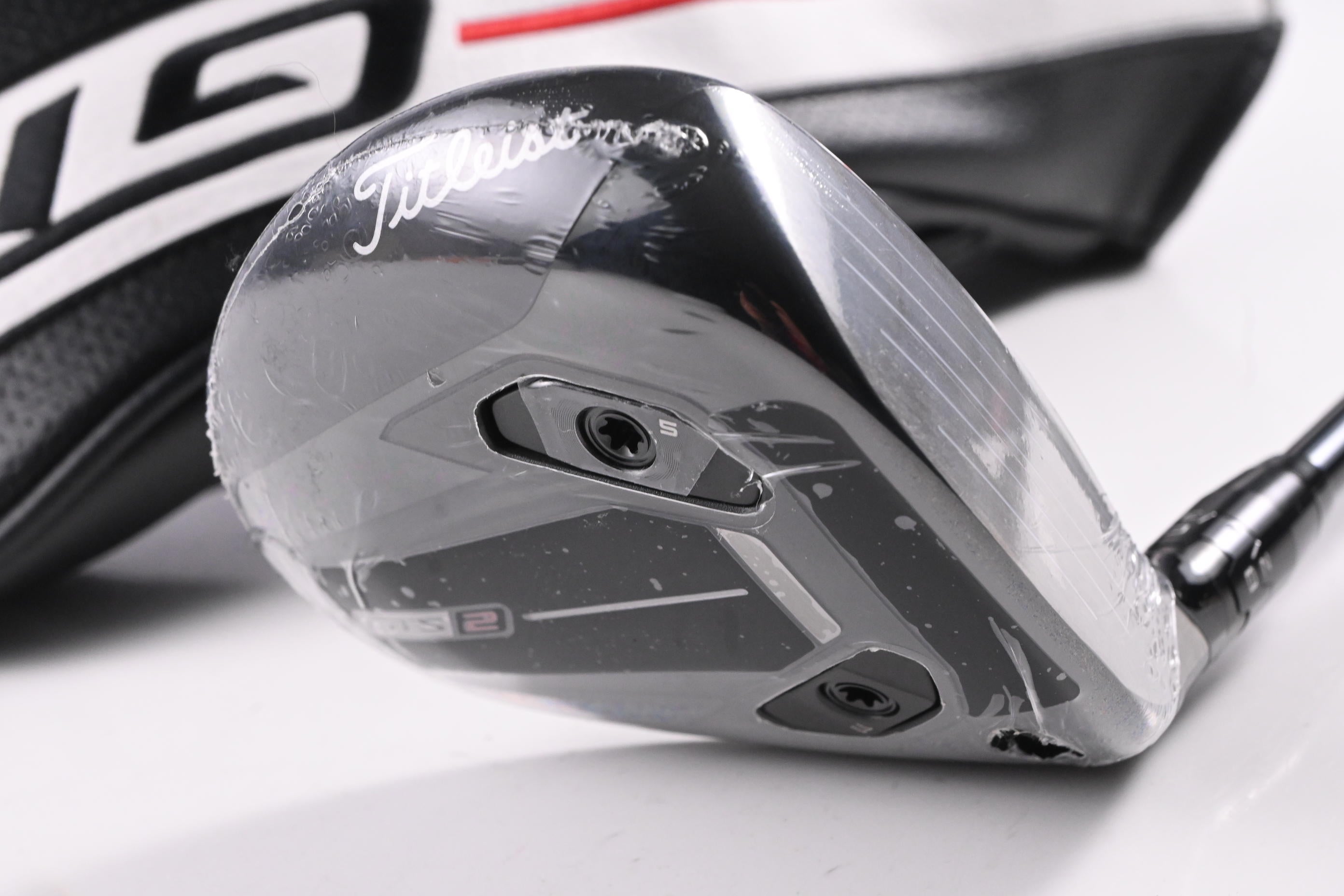 Titleist GTS2 #5 Wood / 18 Degree / Stiff Flex Graphite Design Tour AD FI-6