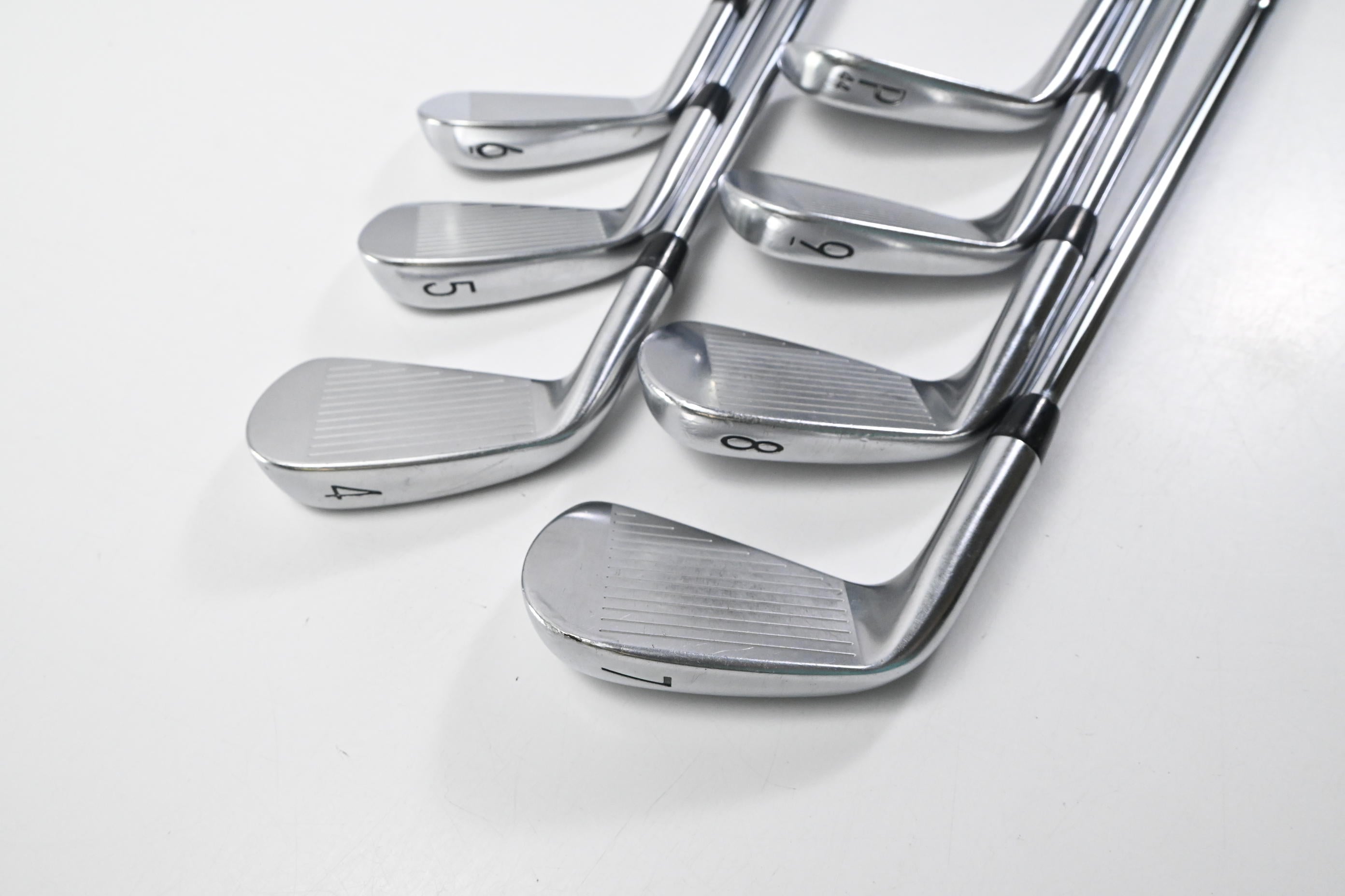 Titleist T100.S 2021 Irons / 4-PW / Stiff Flex AMT Tour White S300 Shafts