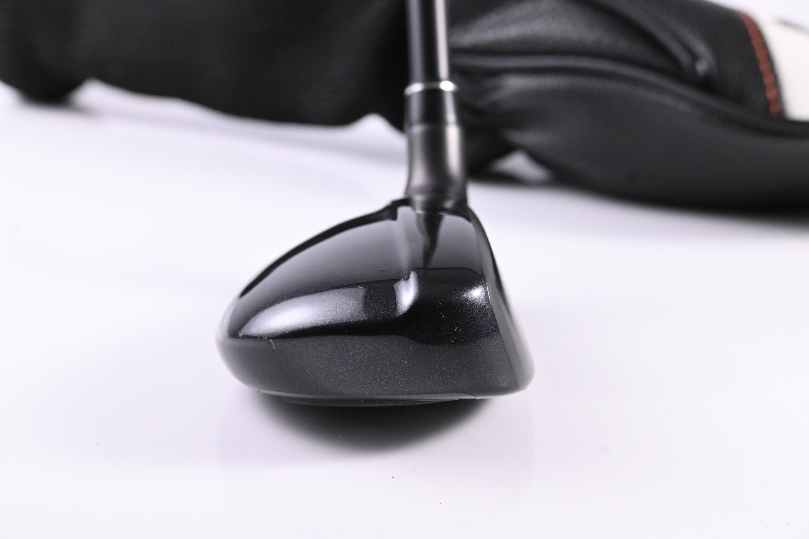 XXIO X Black #4 Hybrid / 20 Degree / Regular Flex Miyazaki AX-1 51 Shaft