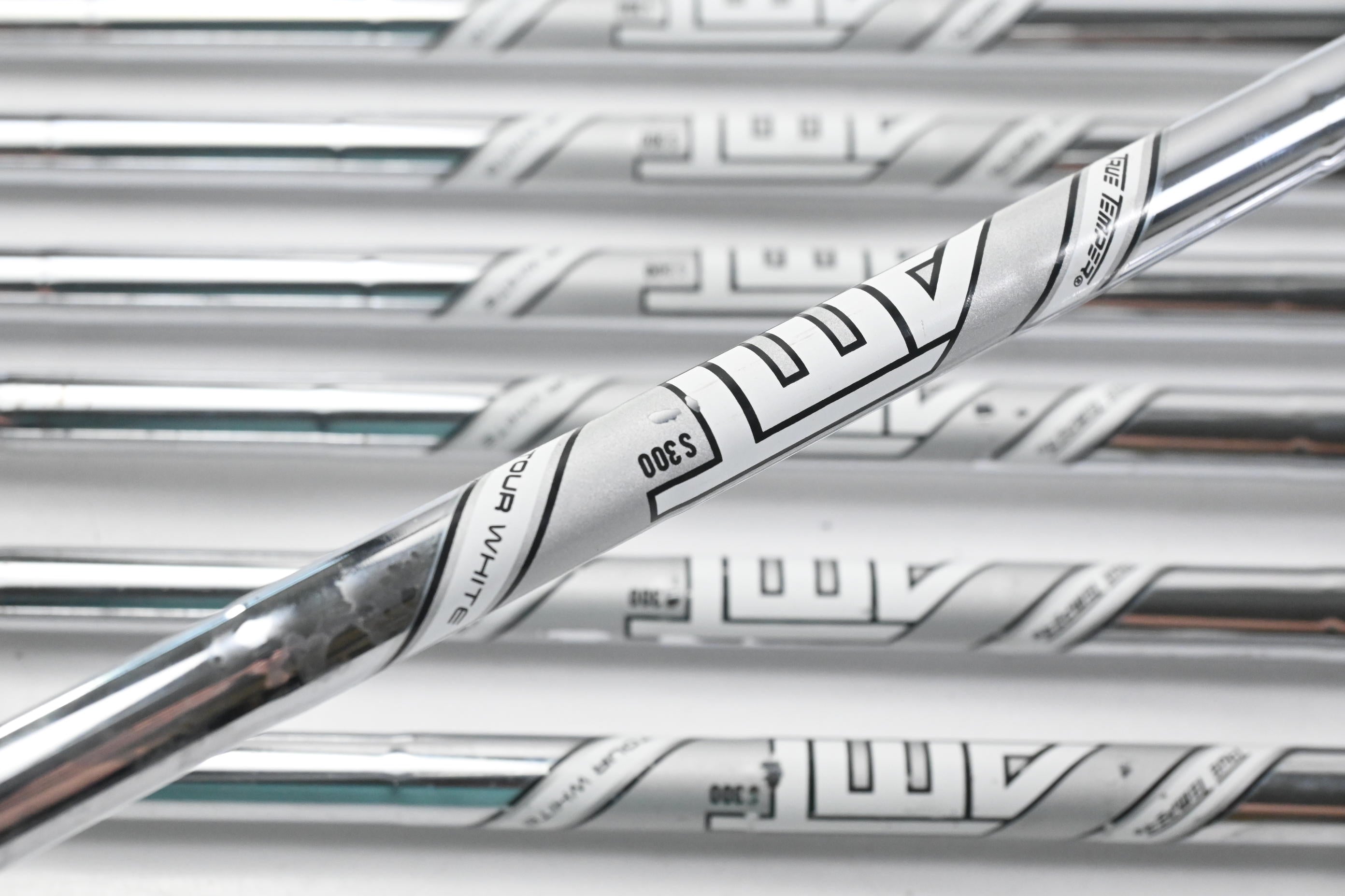 Titleist T100.S 2021 Irons / 4-PW / Stiff Flex AMT Tour White S300 Shafts
